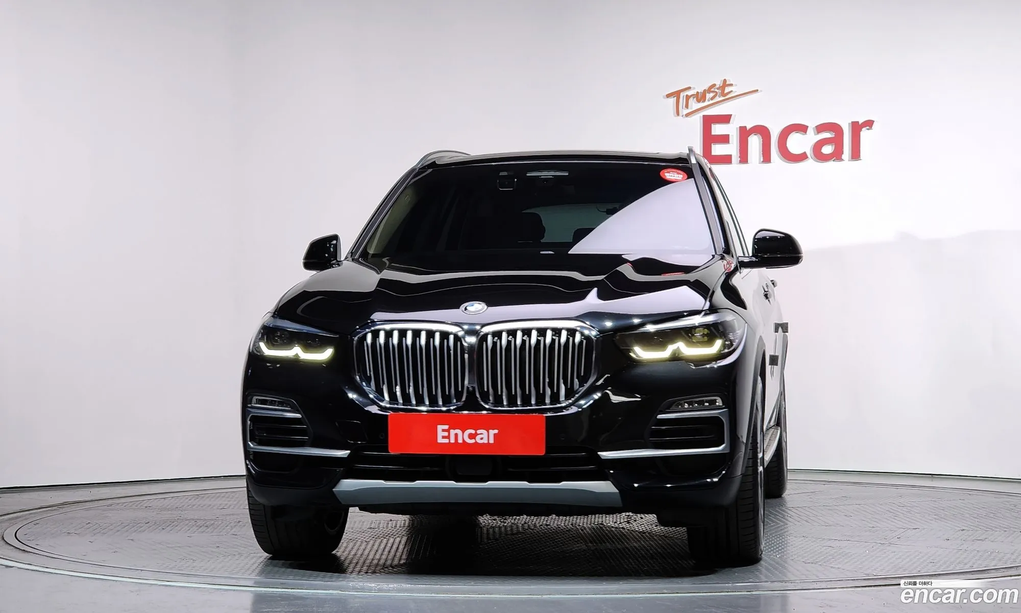 BMW X5 2021 — 18