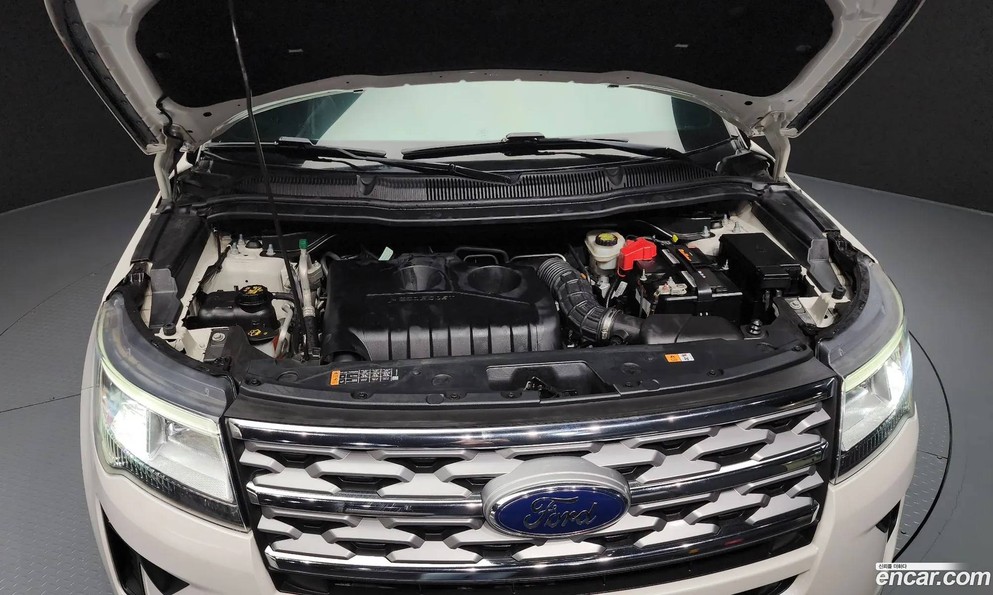 Ford Explorer 2018 1FM5K8FH5JGB23941 — 3