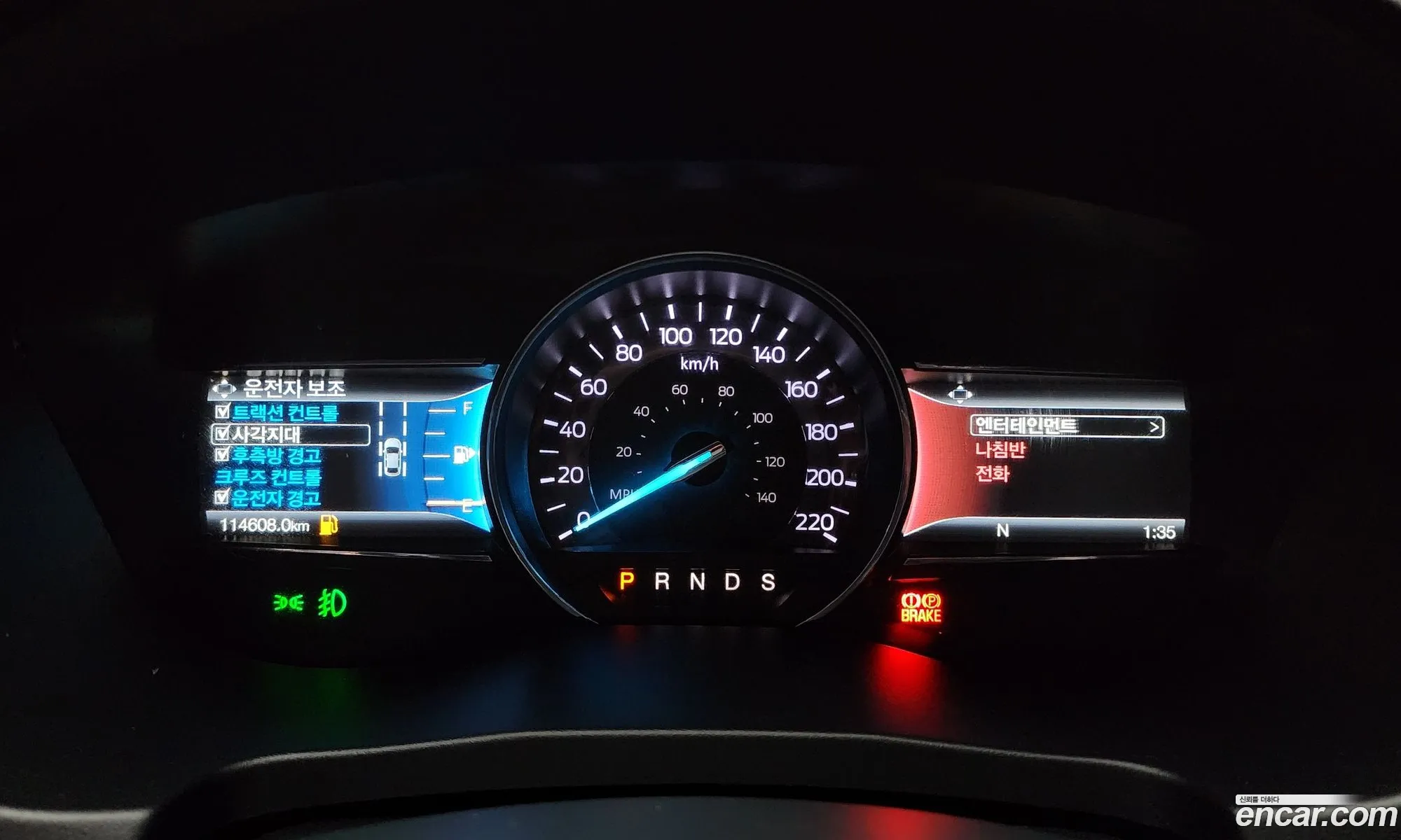 Ford Explorer 2018 1FM5K8FH5JGB23941 — 18