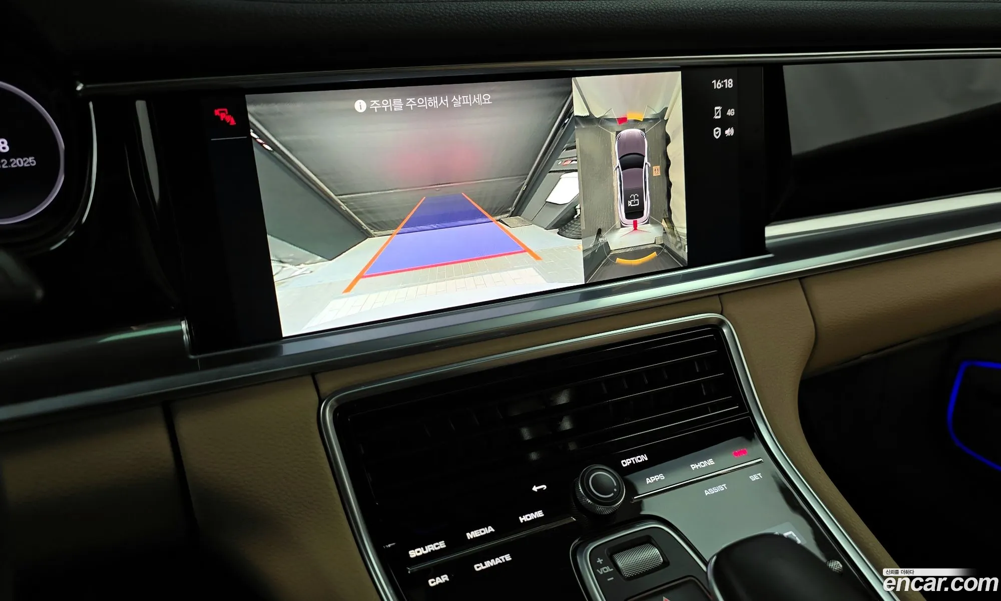 Porsche Panamera 2023 — 11