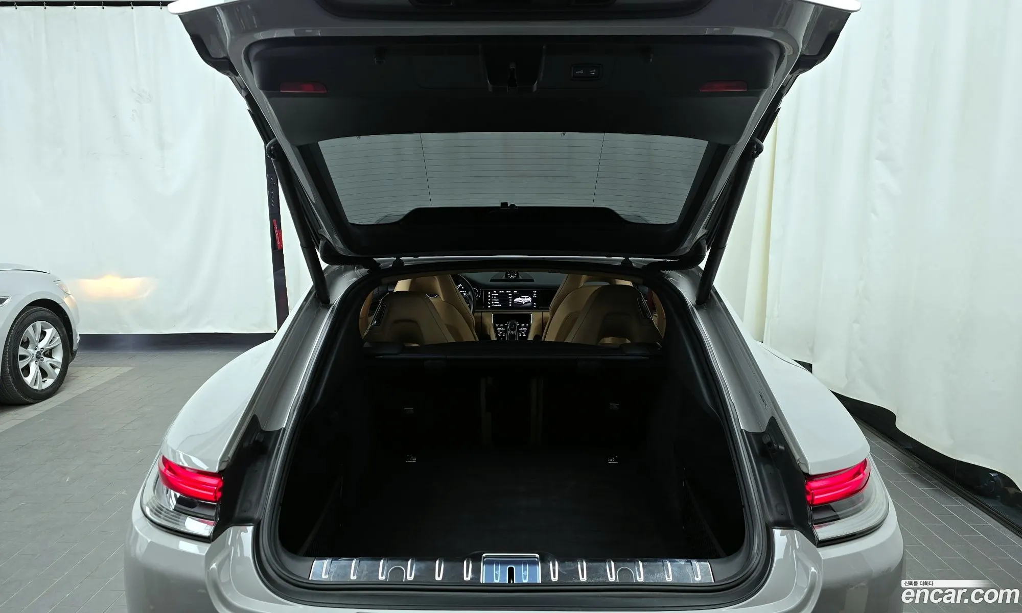 Porsche Panamera 2023 — 13