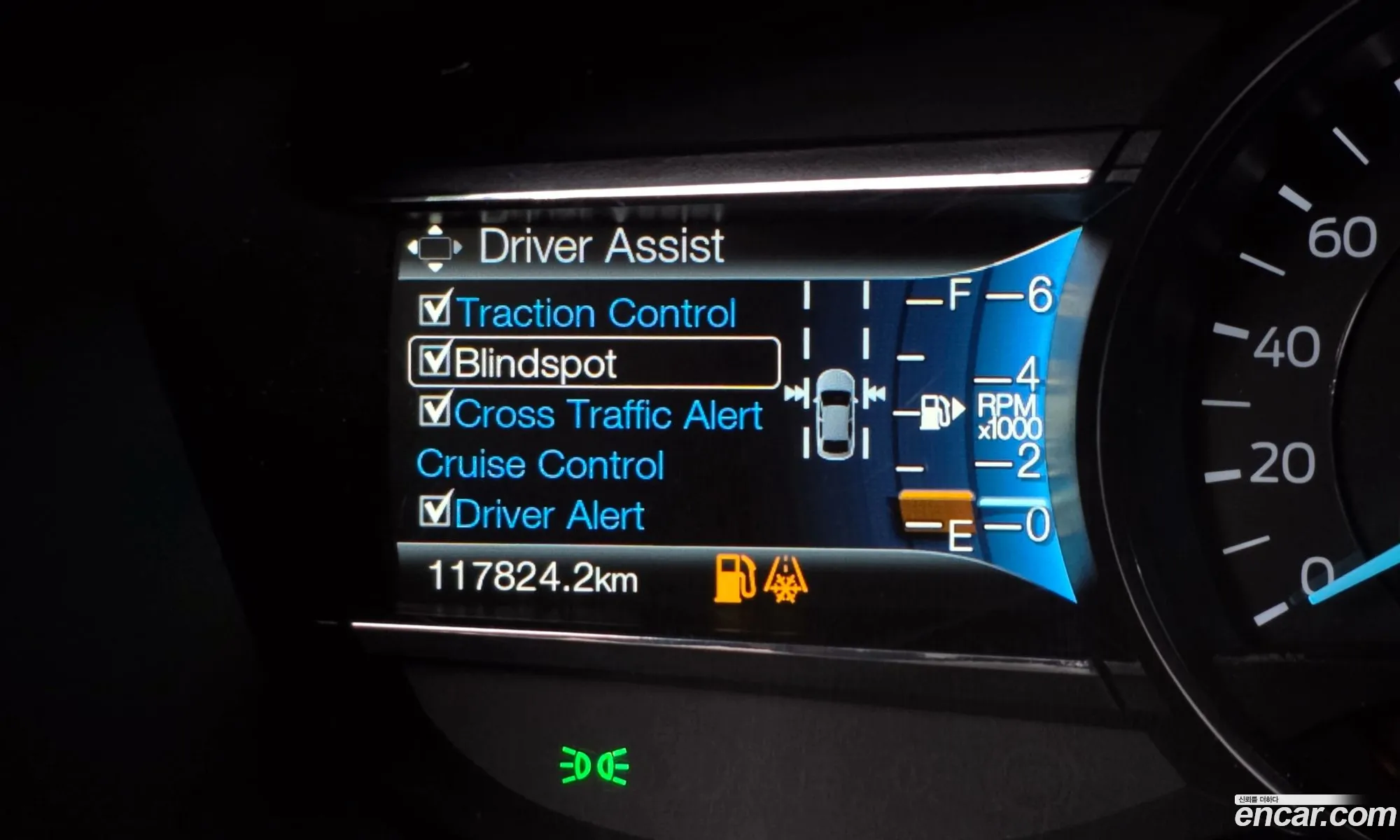Ford Explorer 2016 1FM5K8FH7GGB38224 — 3