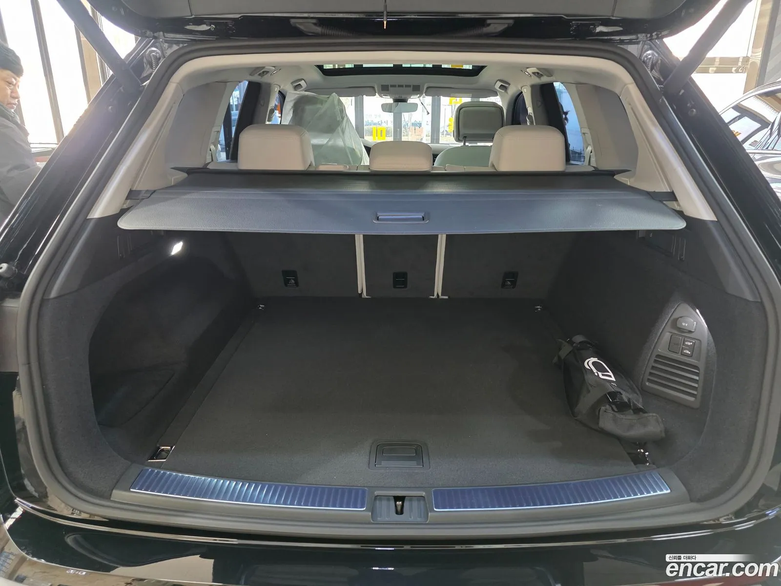 Volkswagen Touareg 2025 — 18