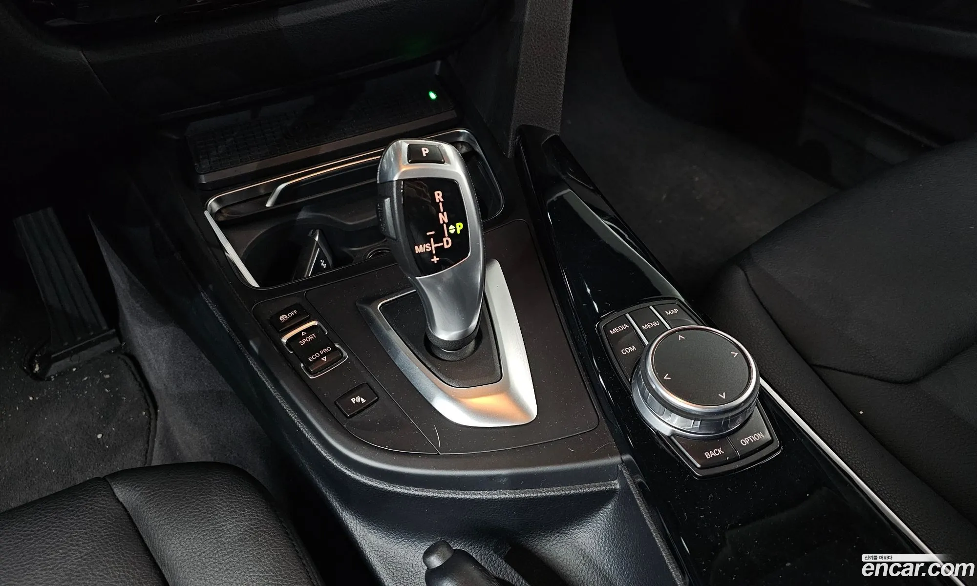 BMW 3 Series GT 2018 — 17