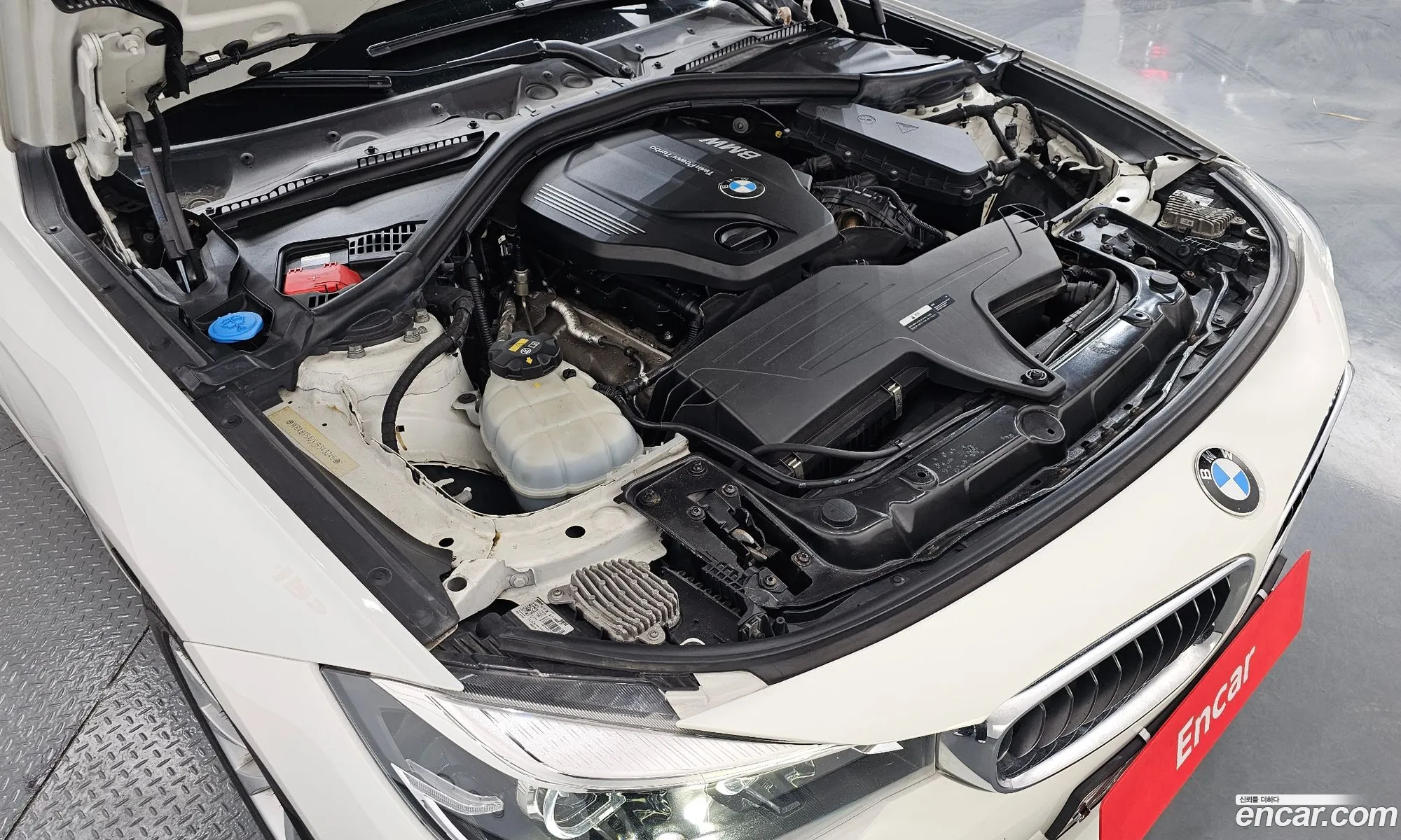 BMW 3 Series GT 2018 — 18