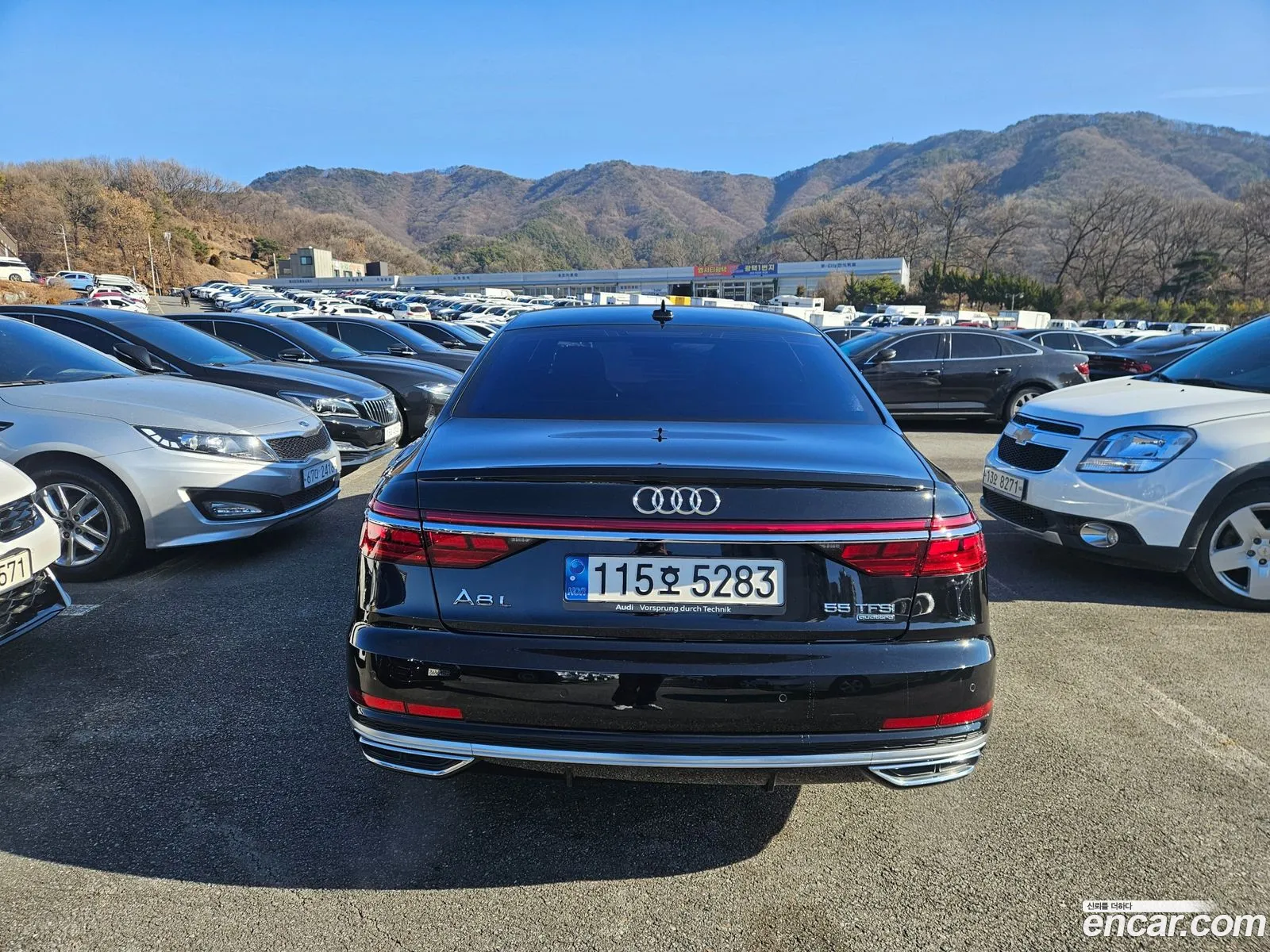 Audi A8 2021 — 3