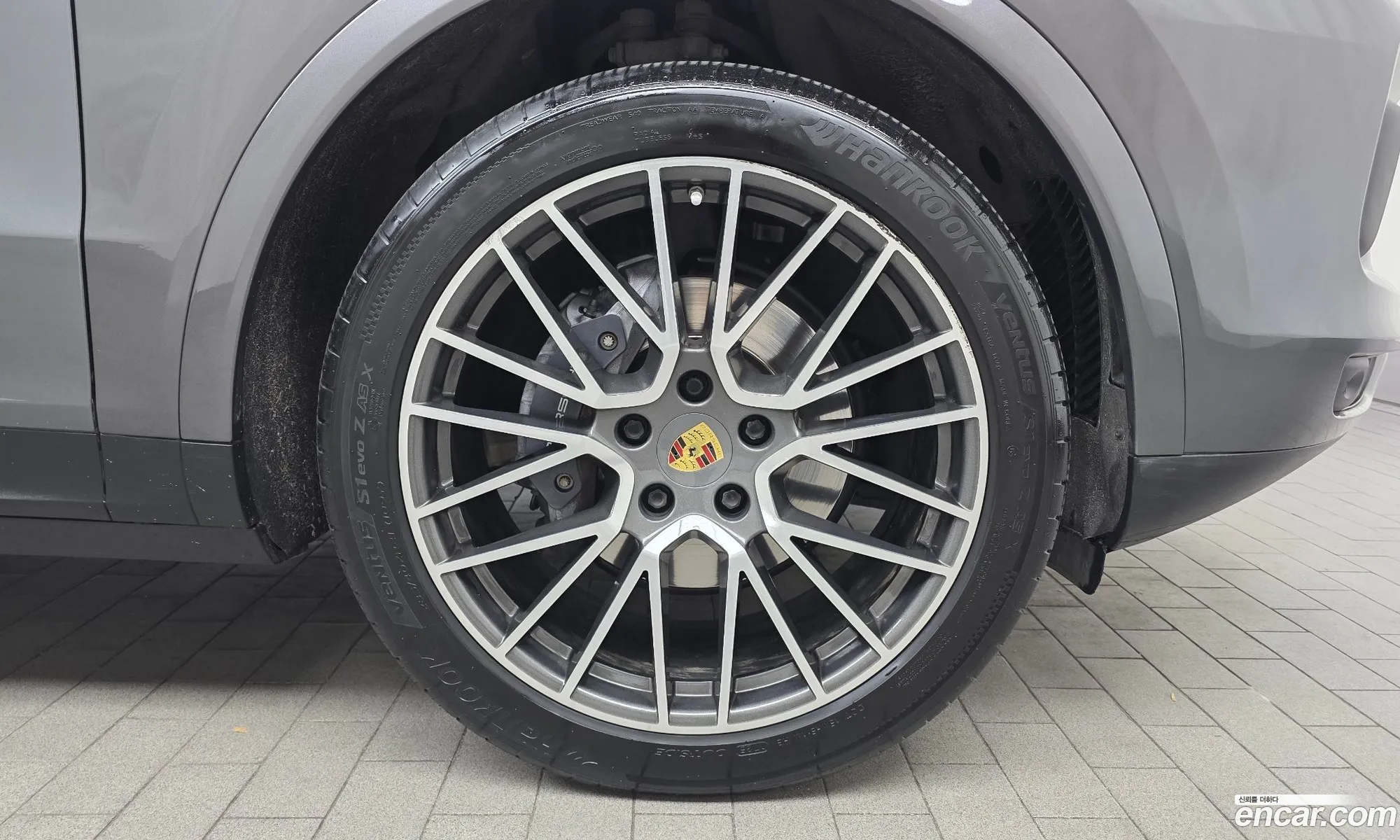 Porsche Cayenne 2020 WP1AA29Y1MDA03007 — 13