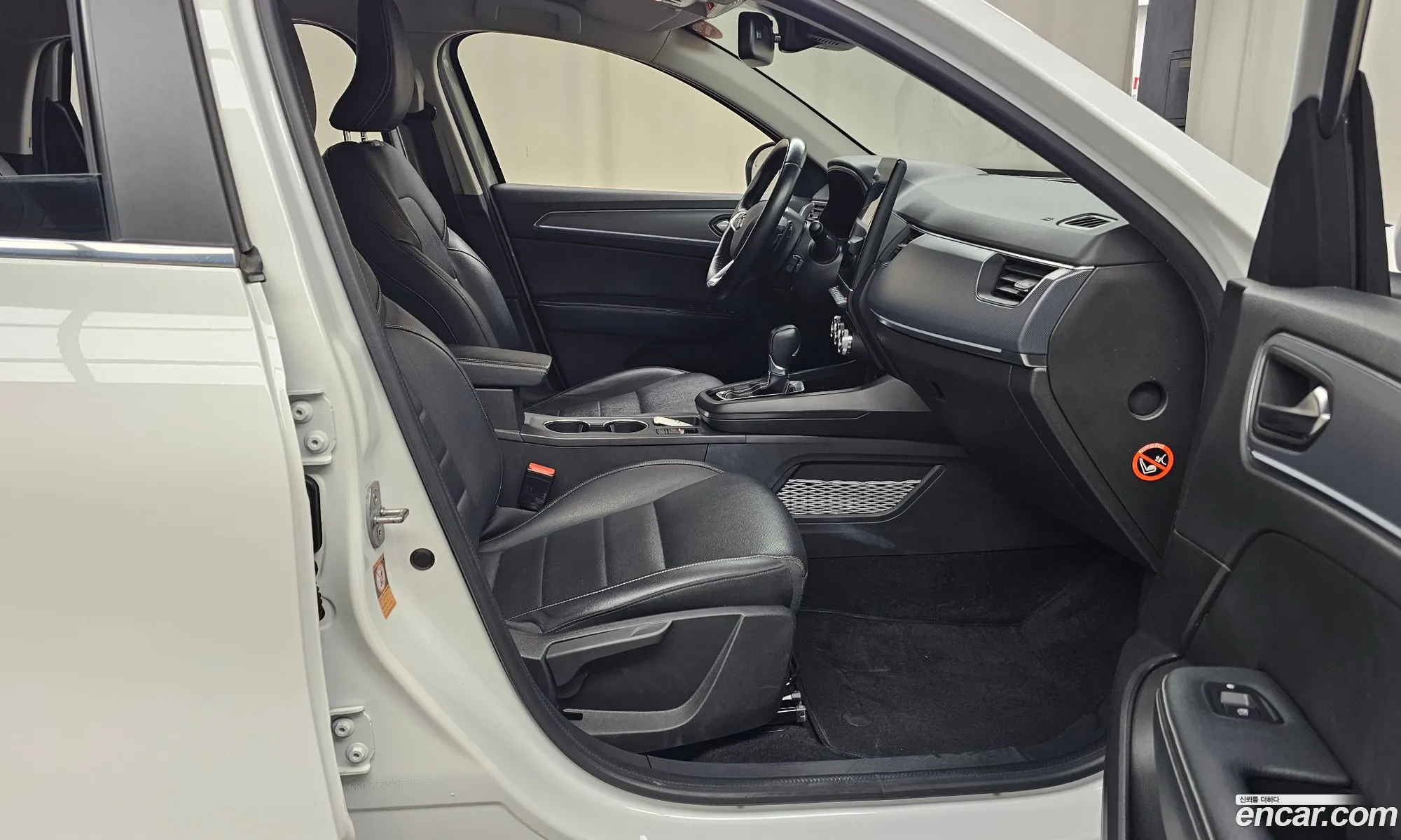Renault Korea (Samsung) XM3 2022 — 12