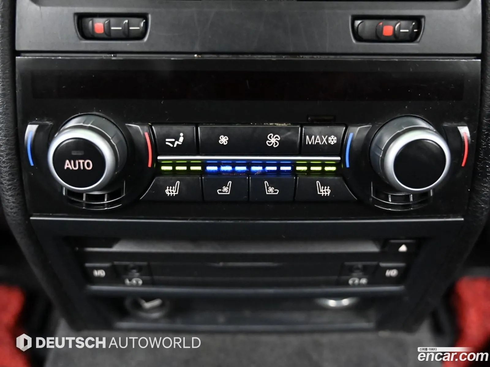 BMW 7 Series 2011 — 17
