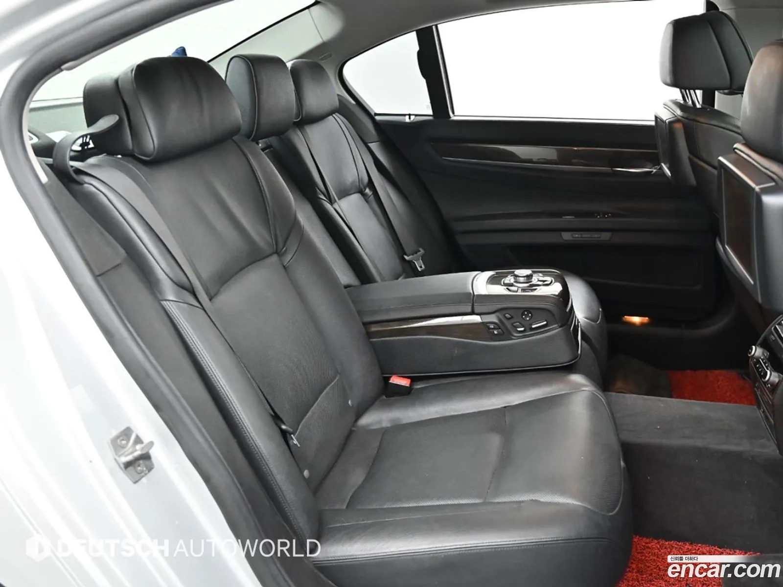 BMW 7 Series 2011 — 6