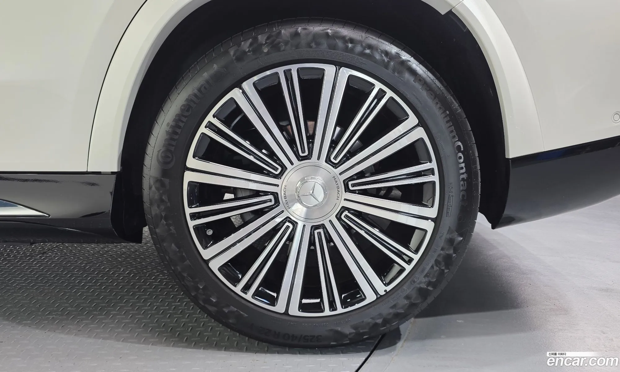 Mercedes-Benz GLS-Class X167 2023 — 18