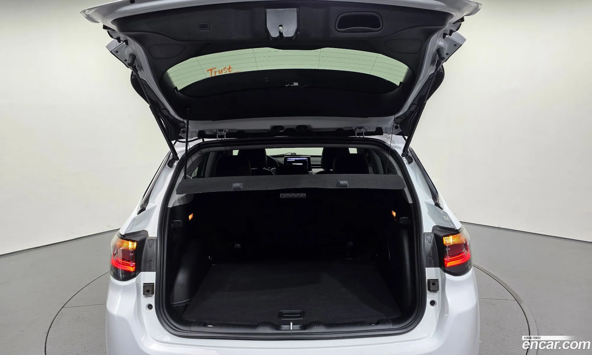 Jeep Compass 2022 3C4NJDCB4NT173893 — 5