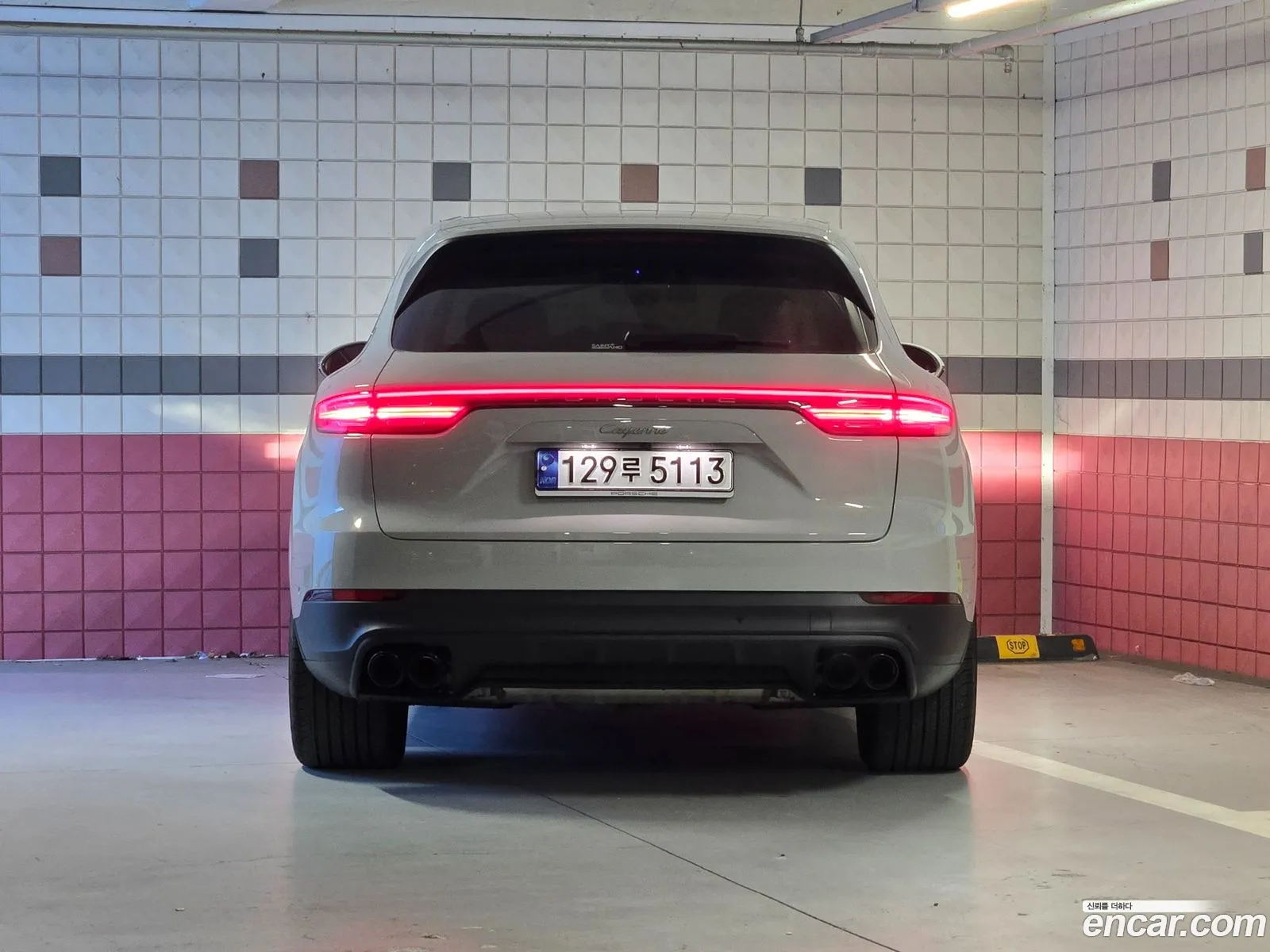 Porsche Cayenne 2023 — 17