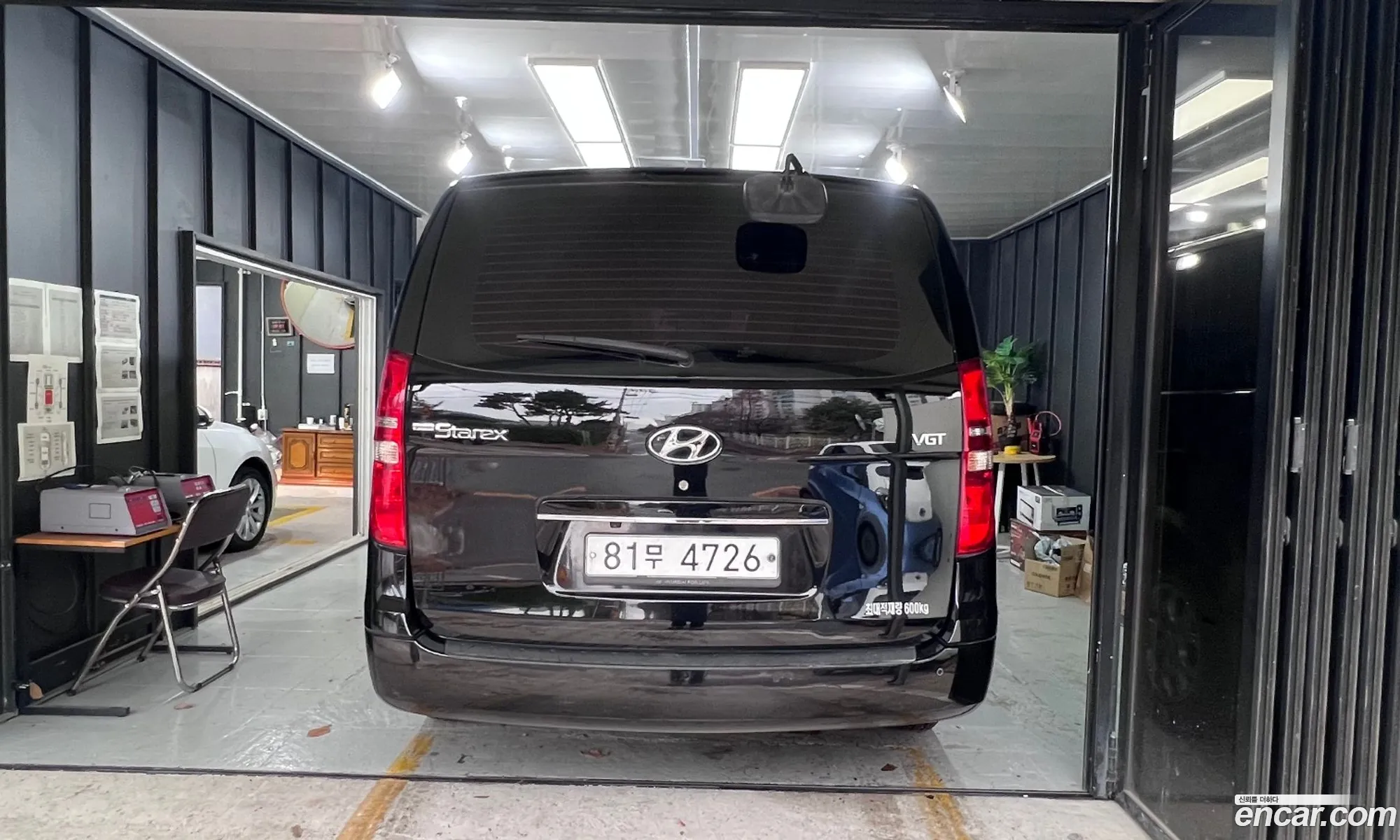 Hyundai Grand Starex 2015 — 12