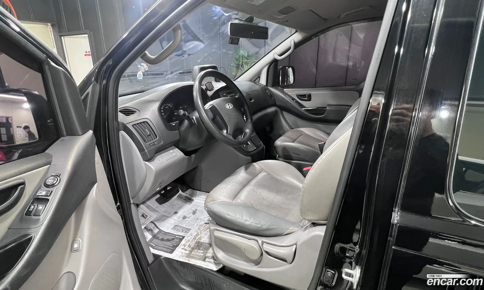 Hyundai Grand Starex 2015 — 14