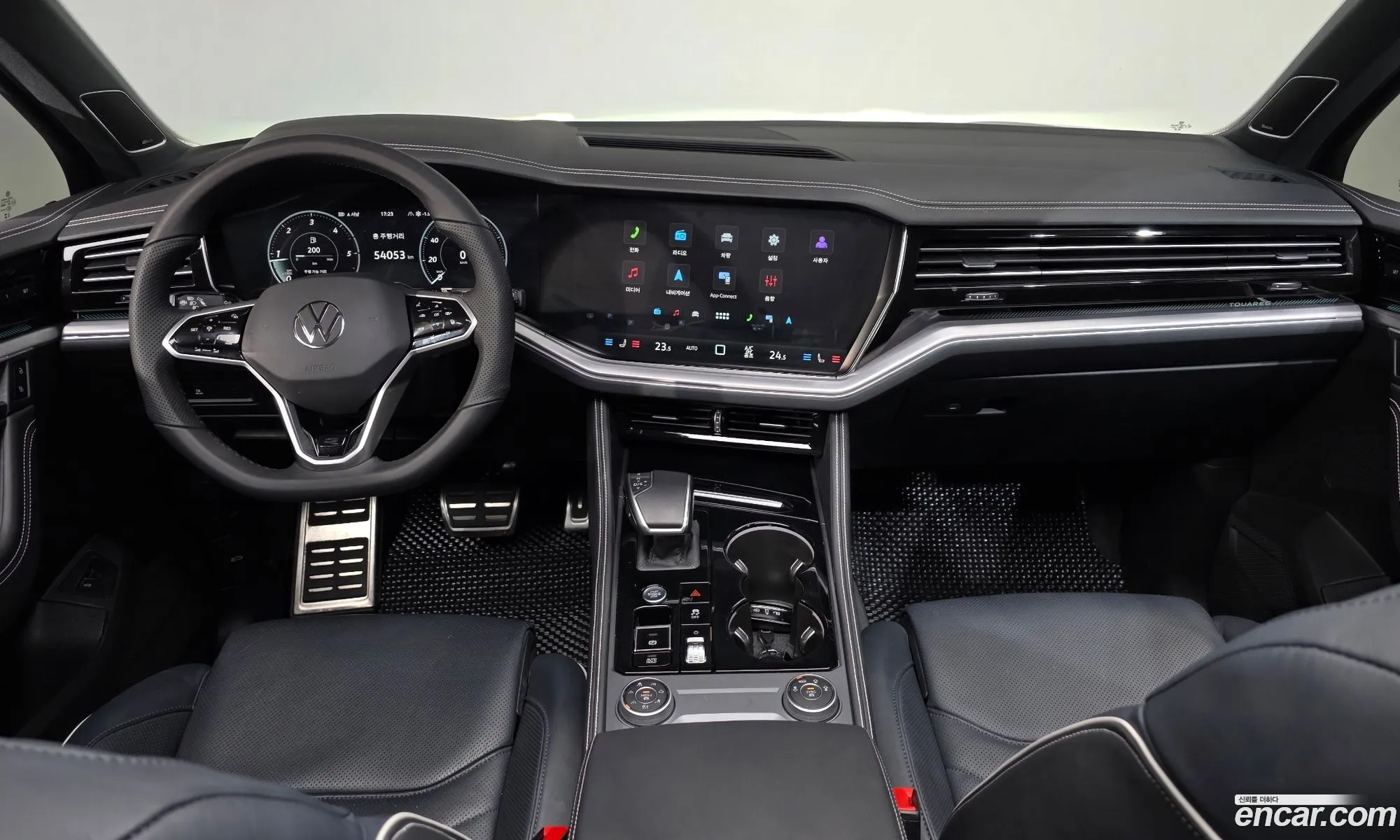 Volkswagen Touareg 2024 — 19