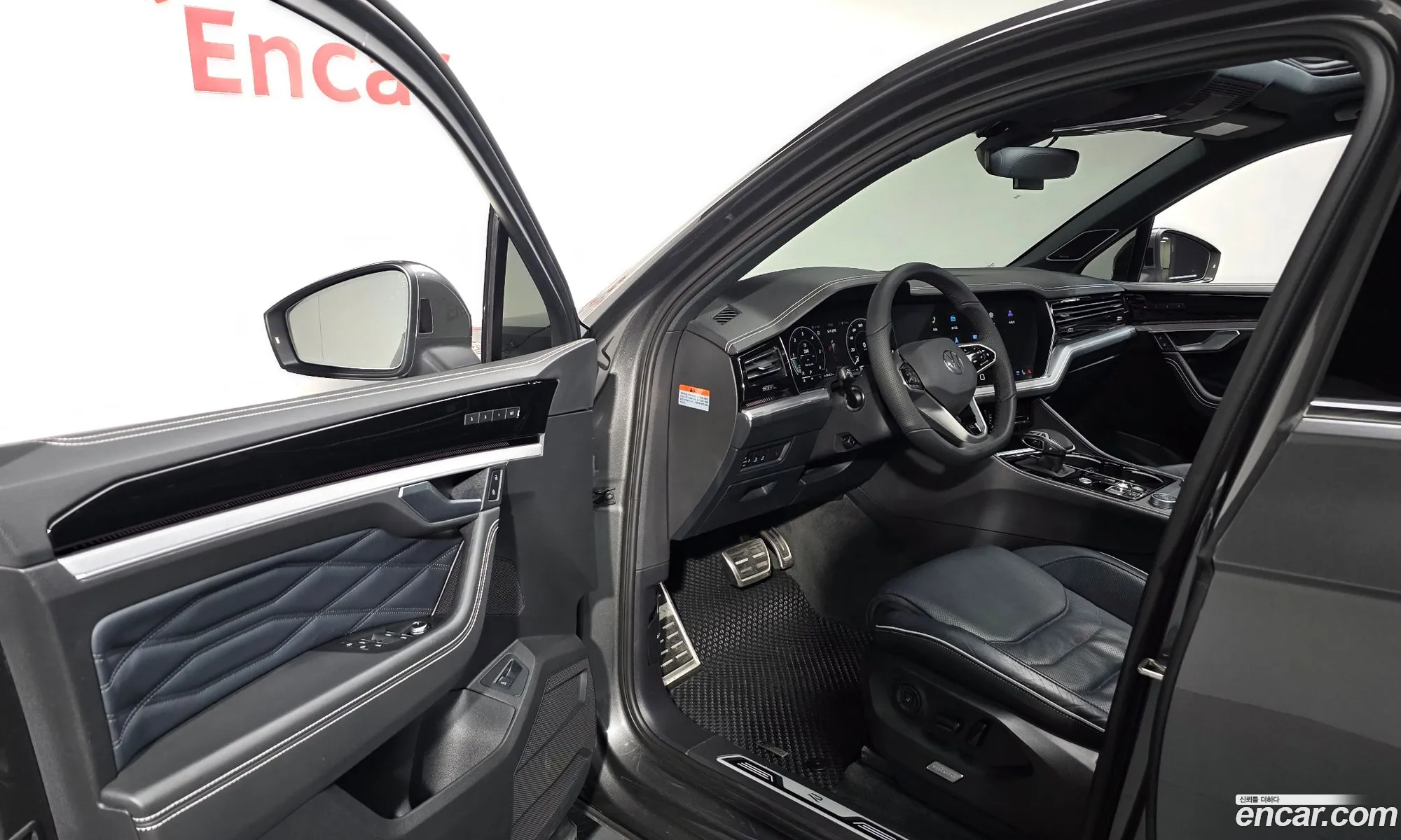Volkswagen Touareg 2024 — 9