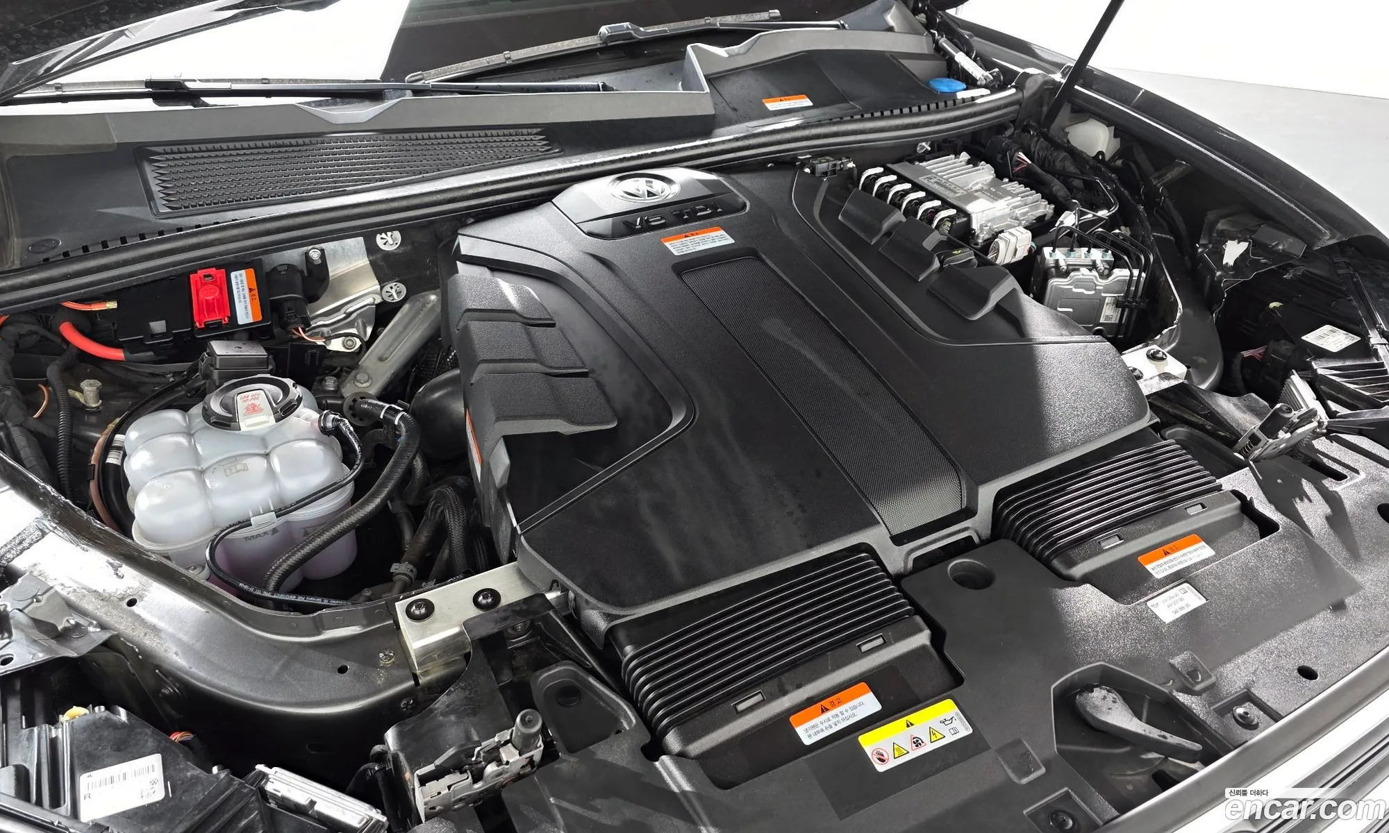 Volkswagen Touareg 2024 — 15