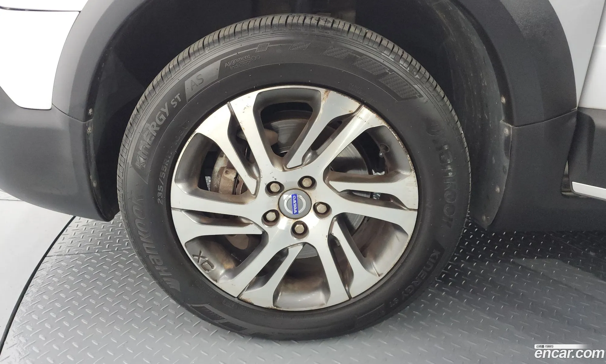 Volvo XC70 2012 YV1BZ82K6C1128104 — 13