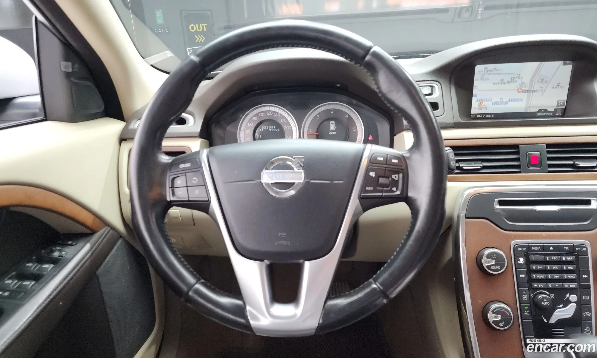 Volvo XC70 2012 YV1BZ82K6C1128104 — 11