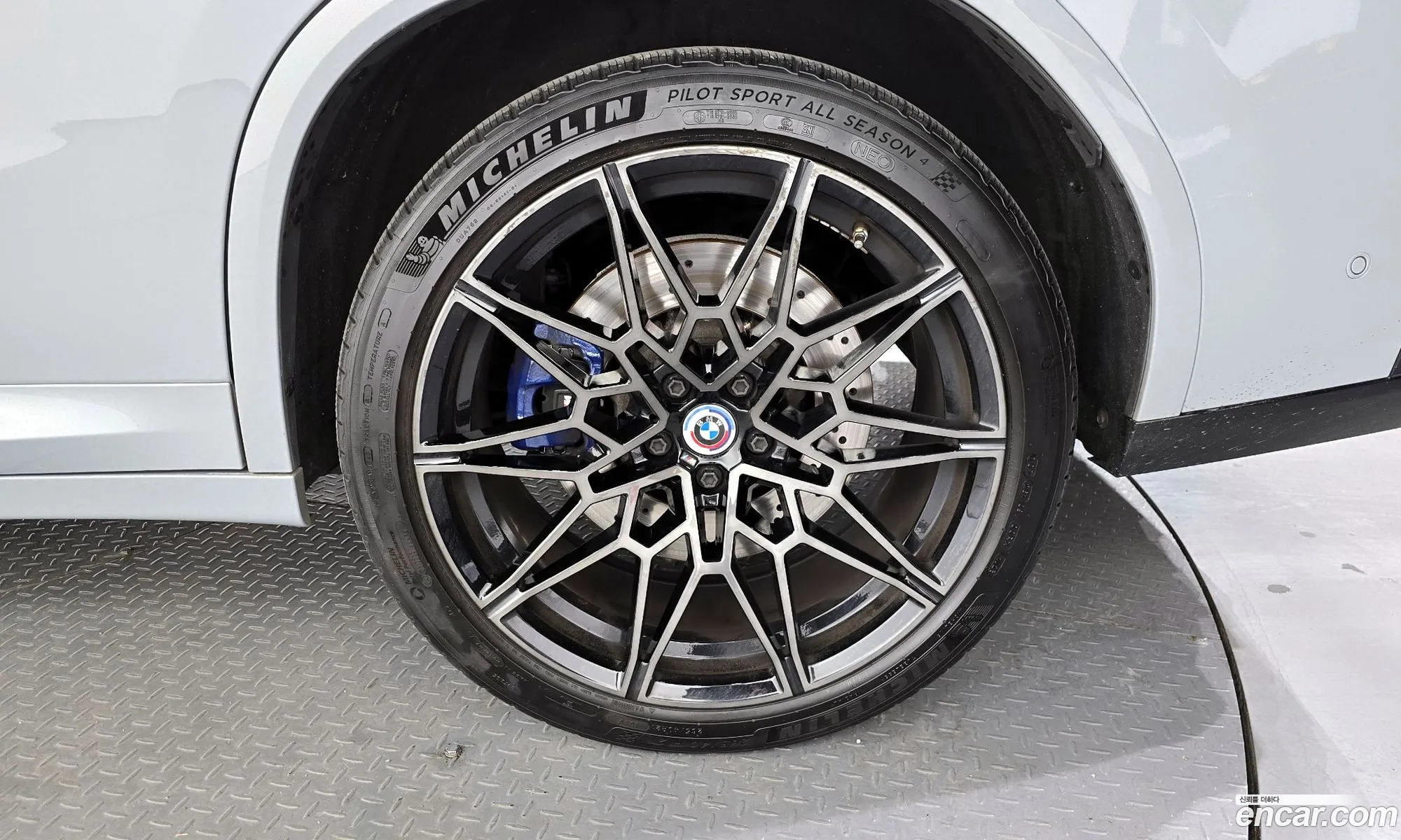 BMW X4 M 2023 — 11