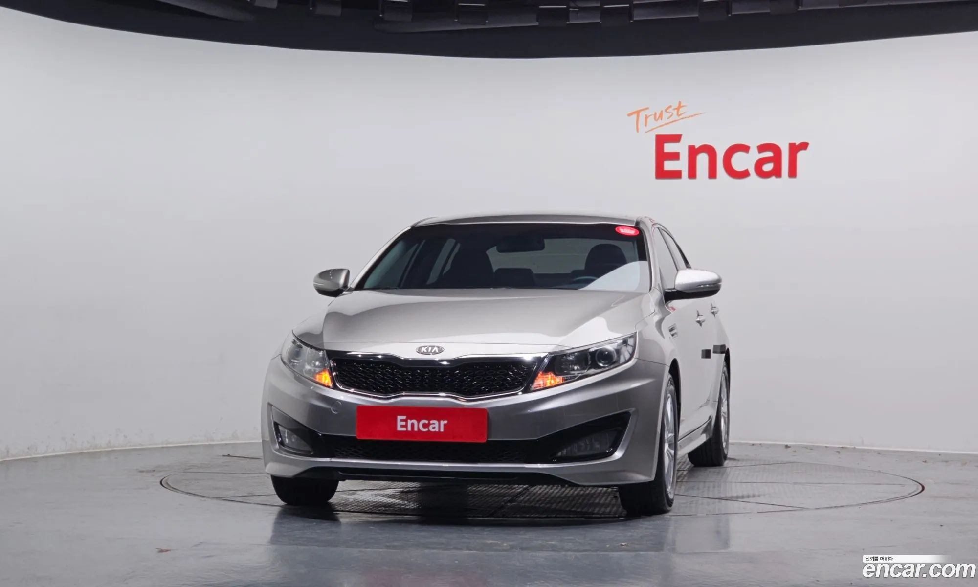 Kia K5 2010 — 17