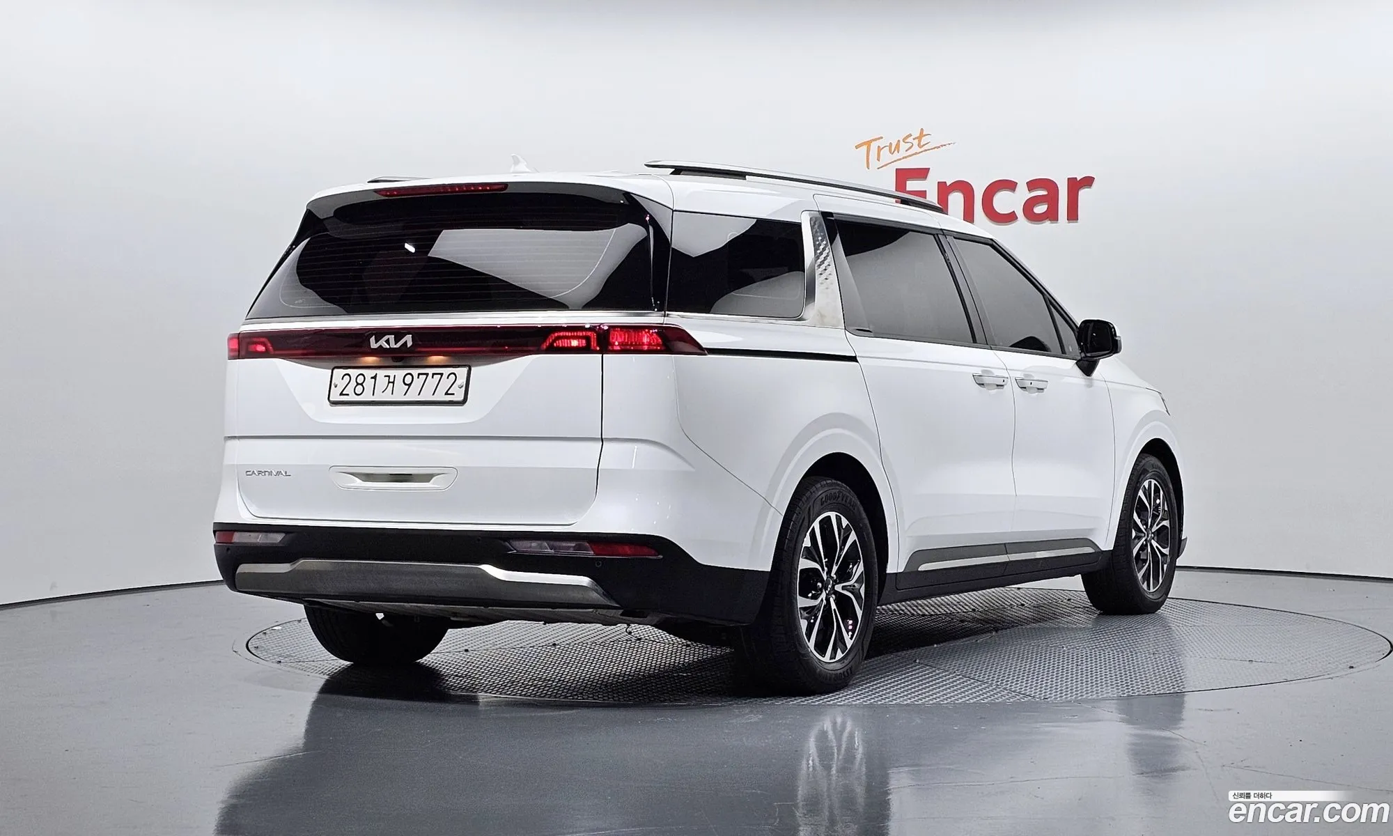 Kia Carnival 2022 — 6