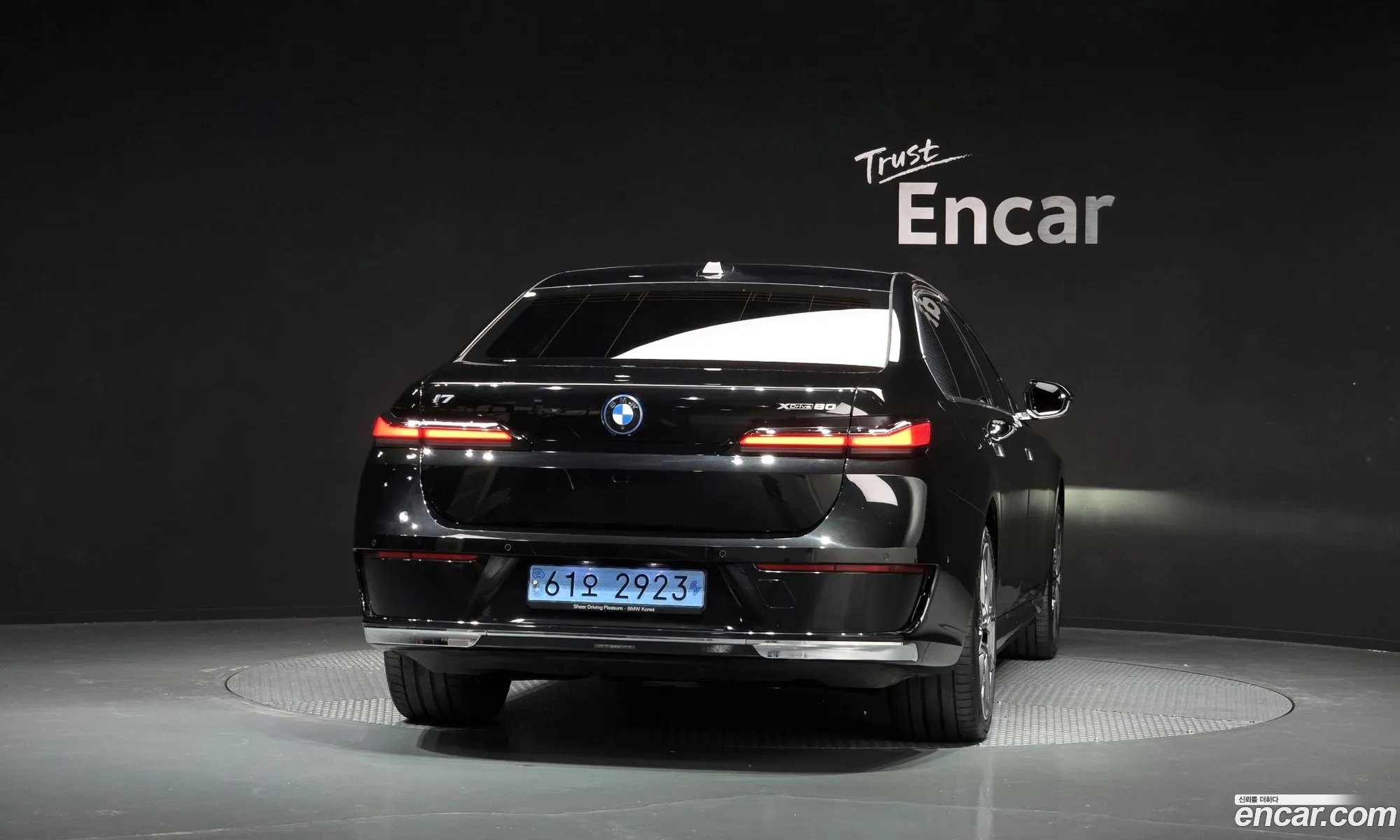 BMW i7 2022 WBY51EJ09PCL41273 — 14