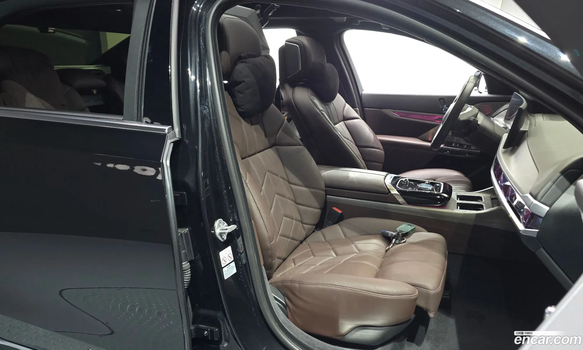 BMW i7 2022 WBY51EJ09PCL41273 — 9