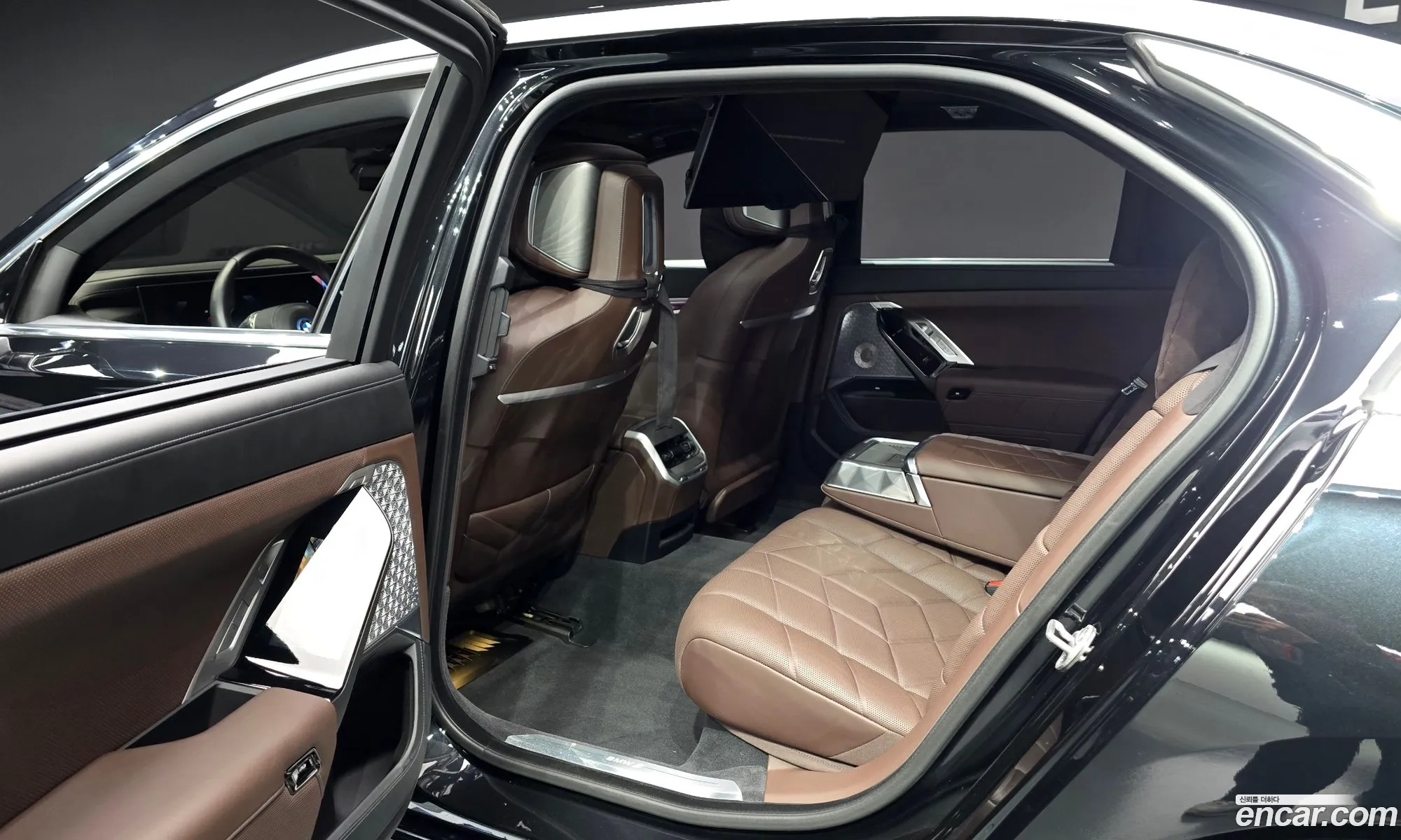 BMW i7 2022 WBY51EJ09PCL41273 — 15