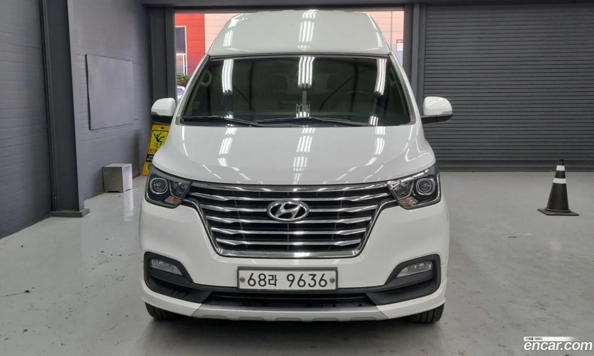 Hyundai Grand Starex 2019 — 15
