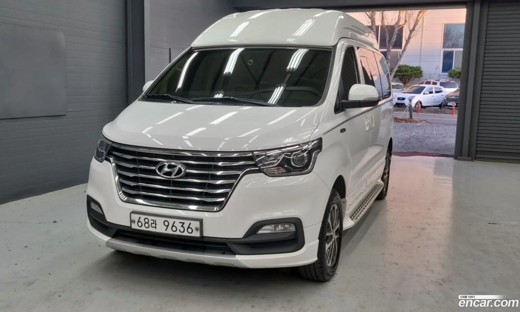 Hyundai Grand Starex 2019 — 16