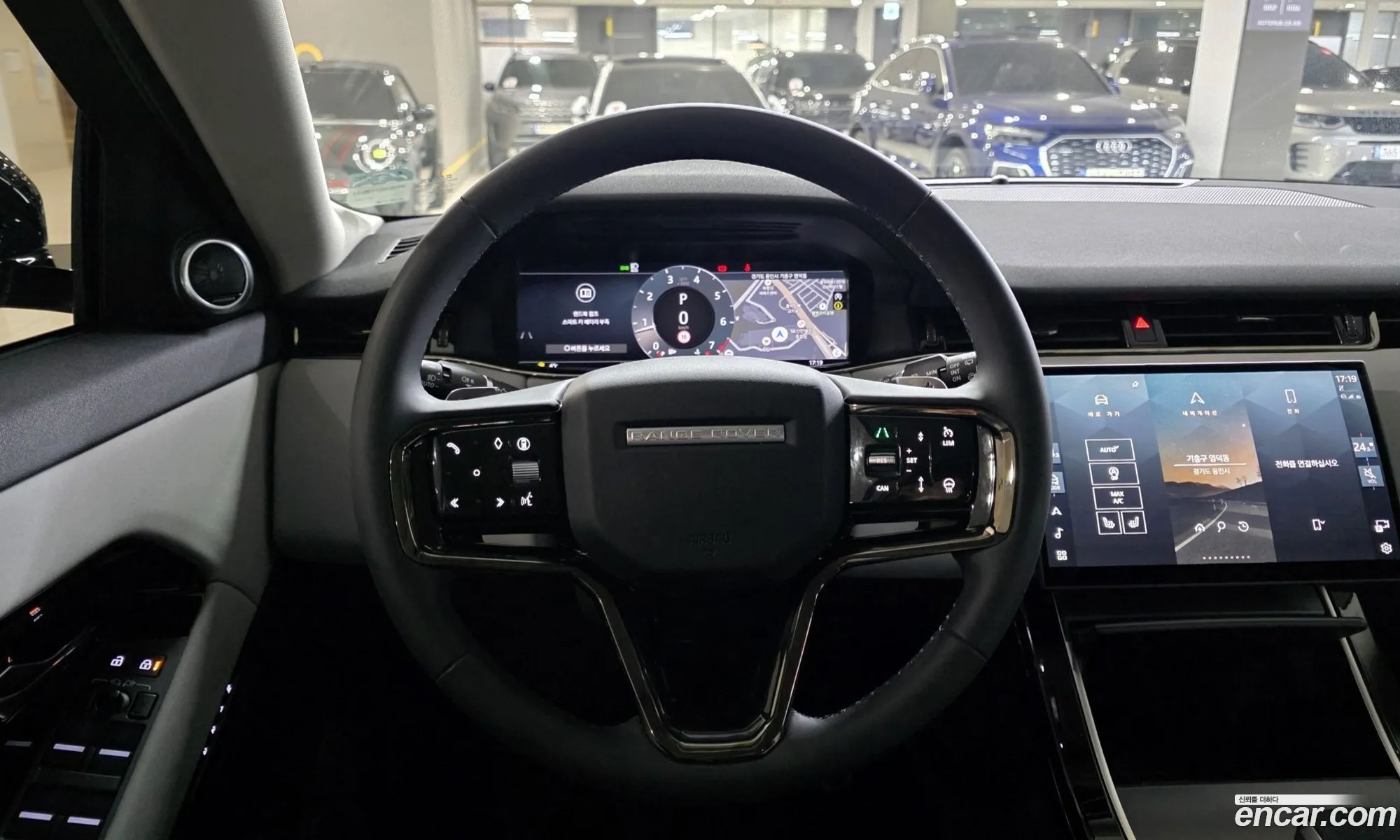 Land Rover Range Rover Evoque 2025 — 4
