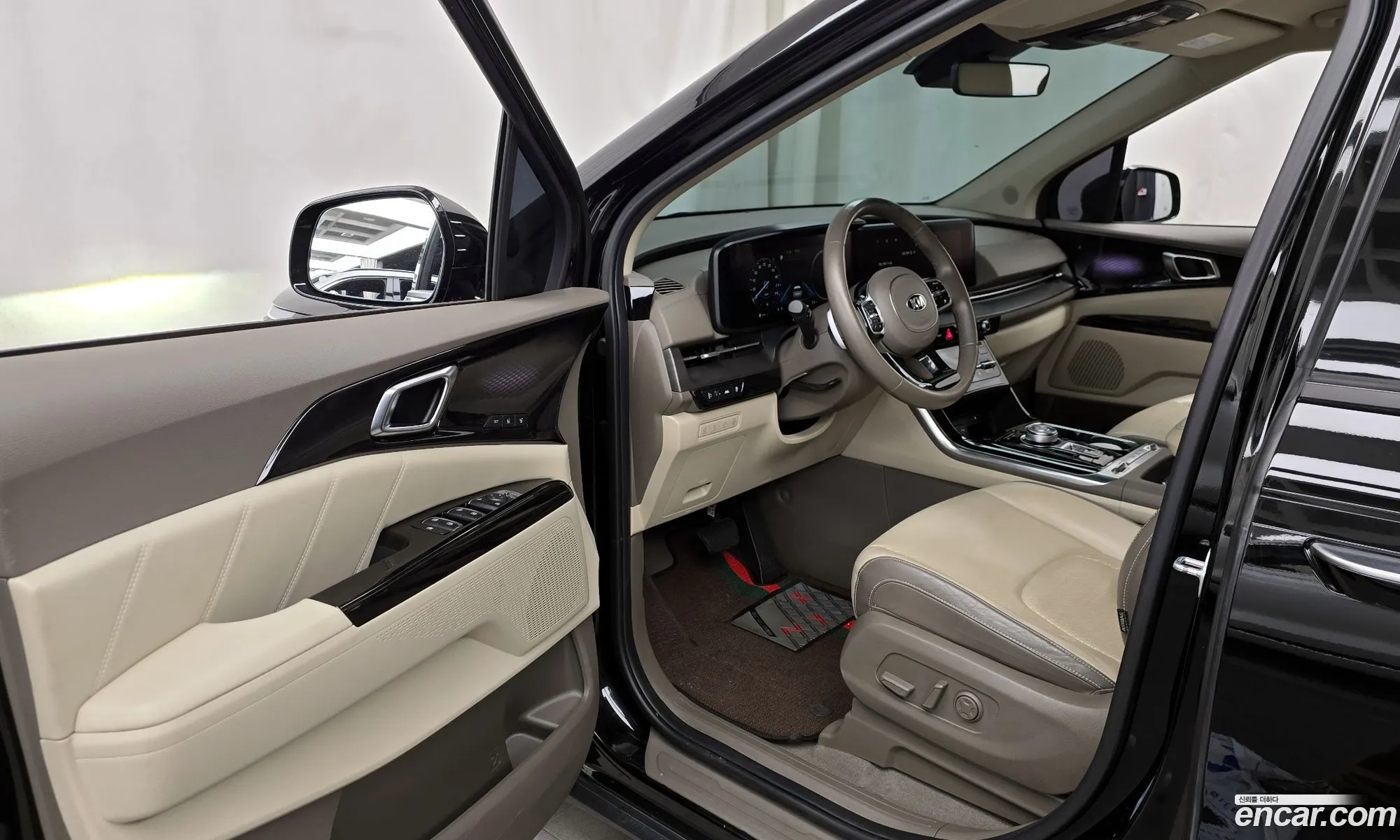 Kia Carnival 2021 KNANE813BMS101197 — 4