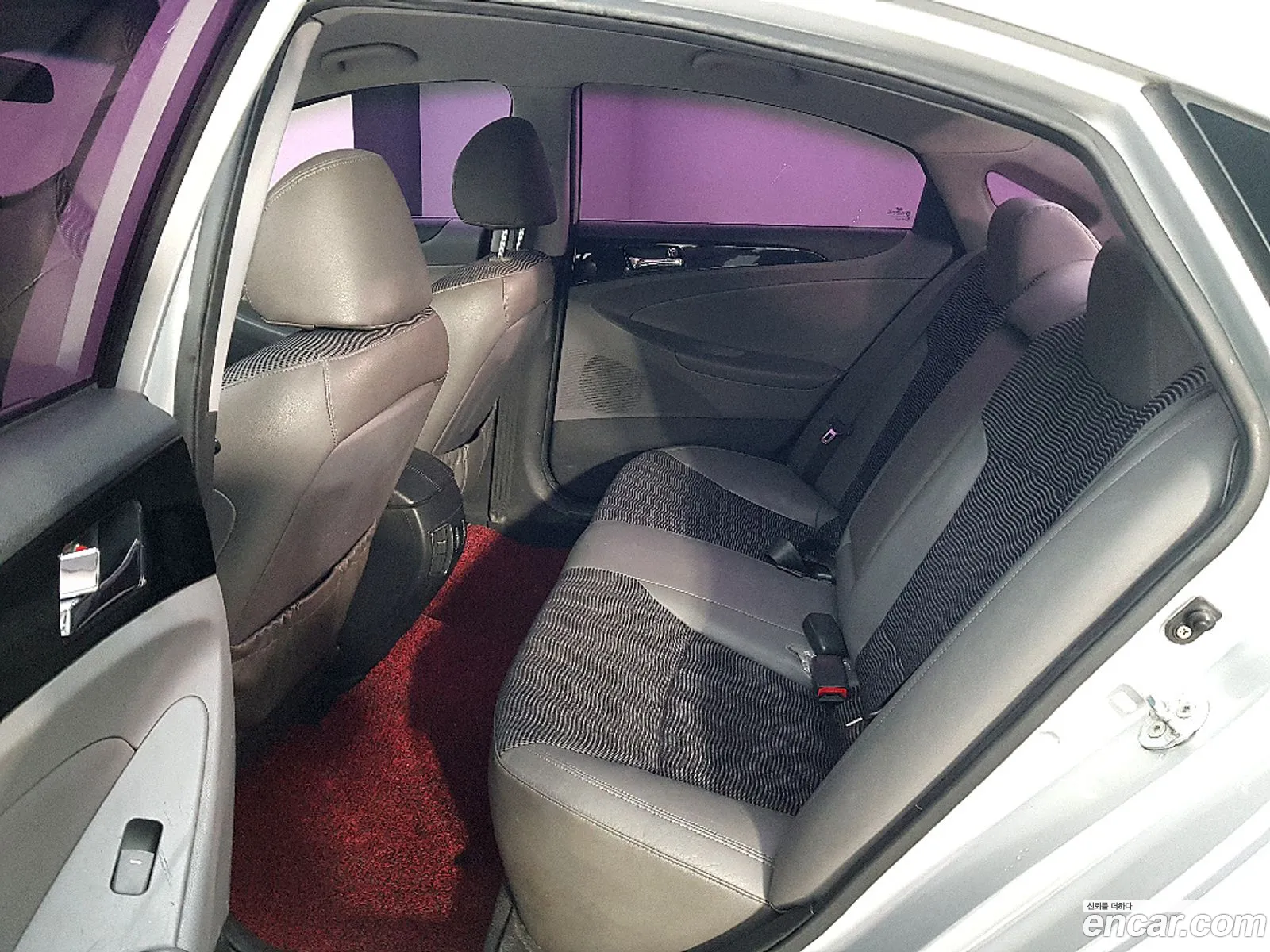 Hyundai YF Sonata 2011 — 5
