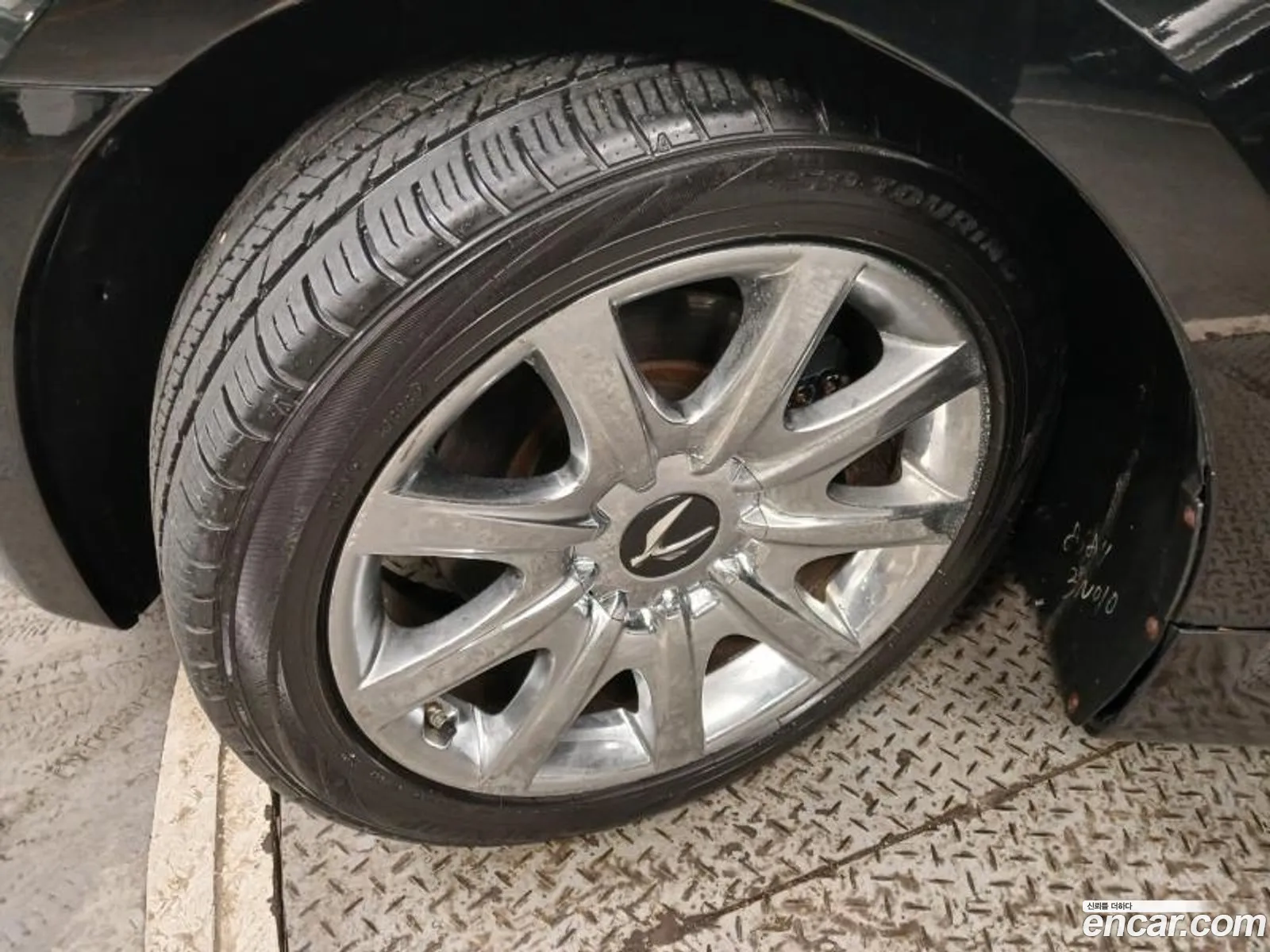 Hyundai Equus 2009 — 13