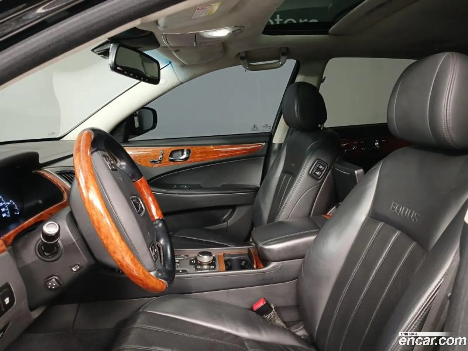 Hyundai Equus 2009 — 10