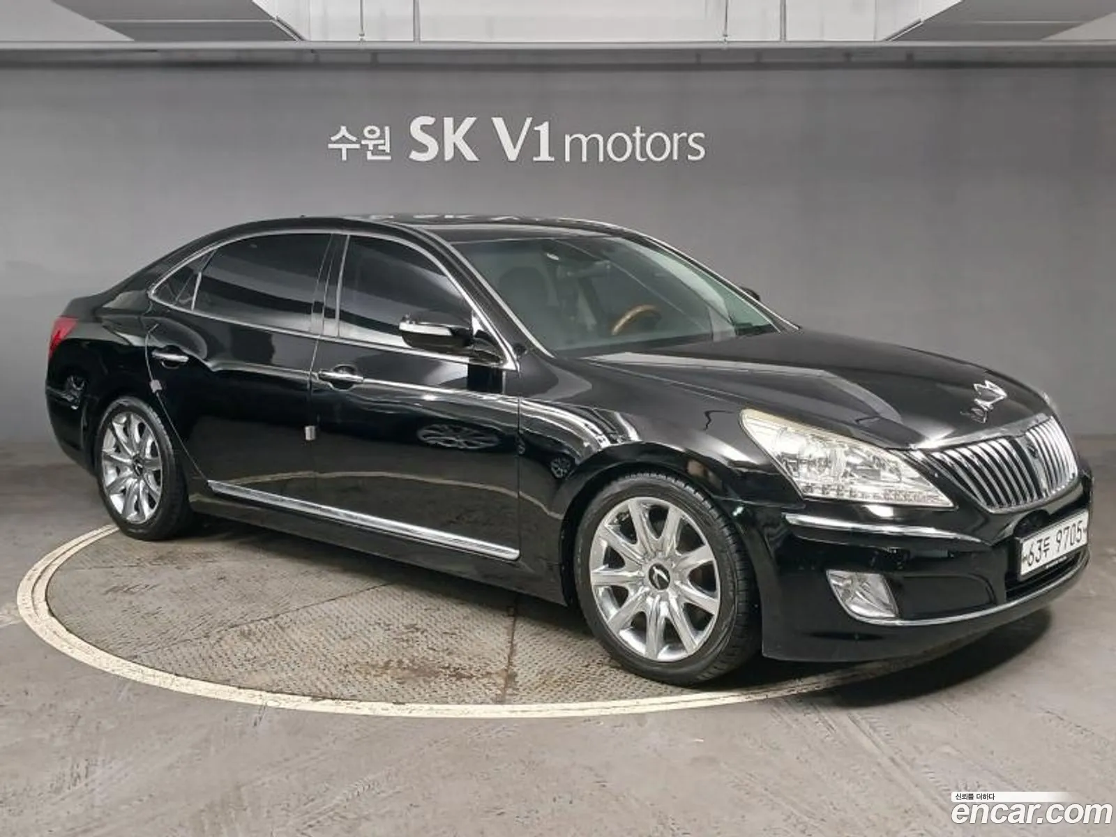 Hyundai Equus 2009 — 16