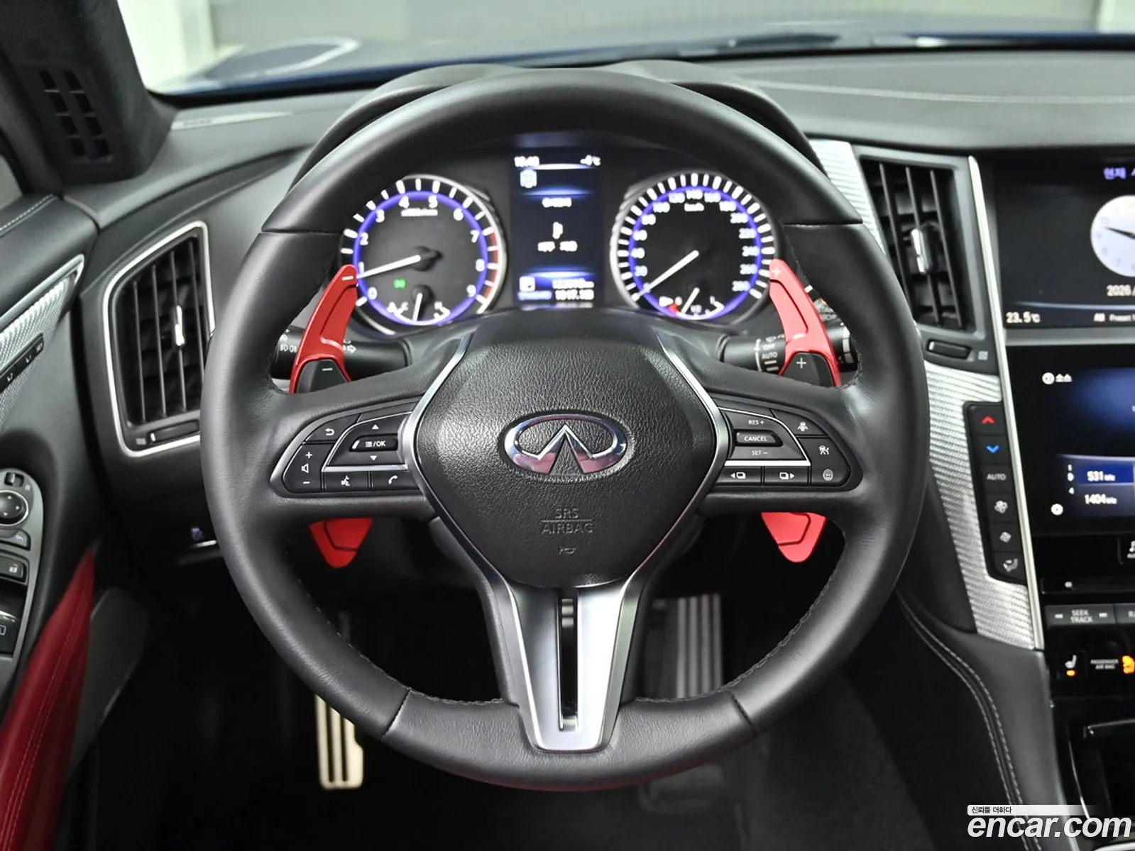 Infiniti Q60