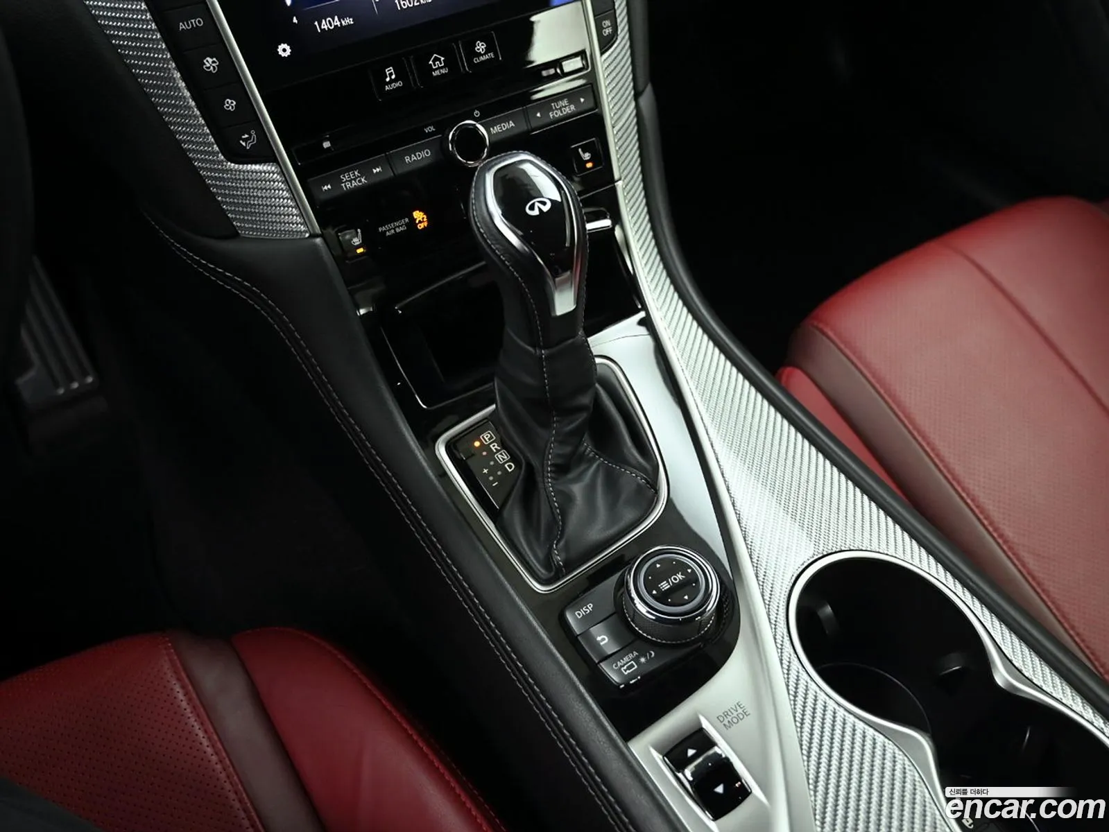 Infiniti Q60 2018 — 7