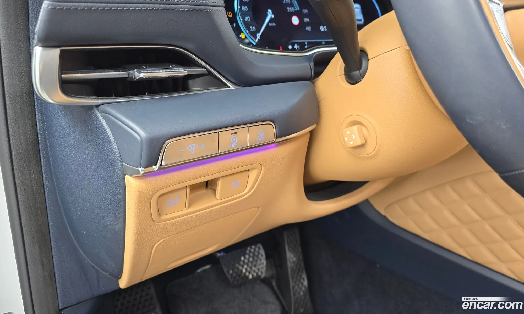 Genesis GV80 2022 — 14