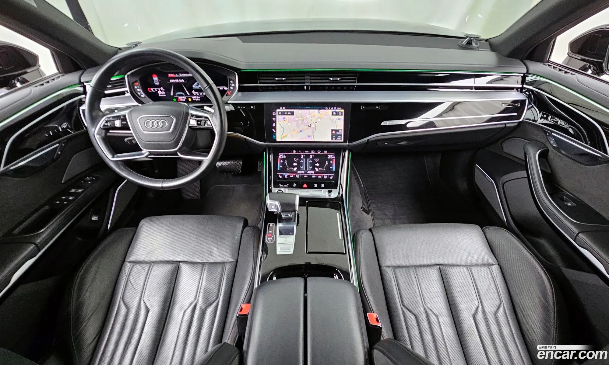 Audi A8 2021 WAUZZZF81MN034565 — 2