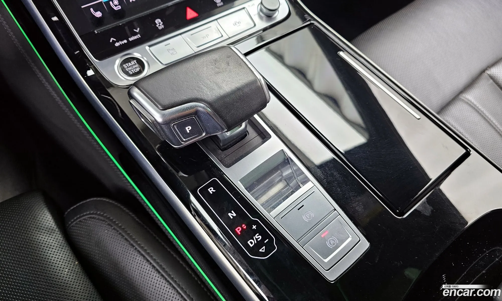 Audi A8 2021 WAUZZZF81MN034565 — 13