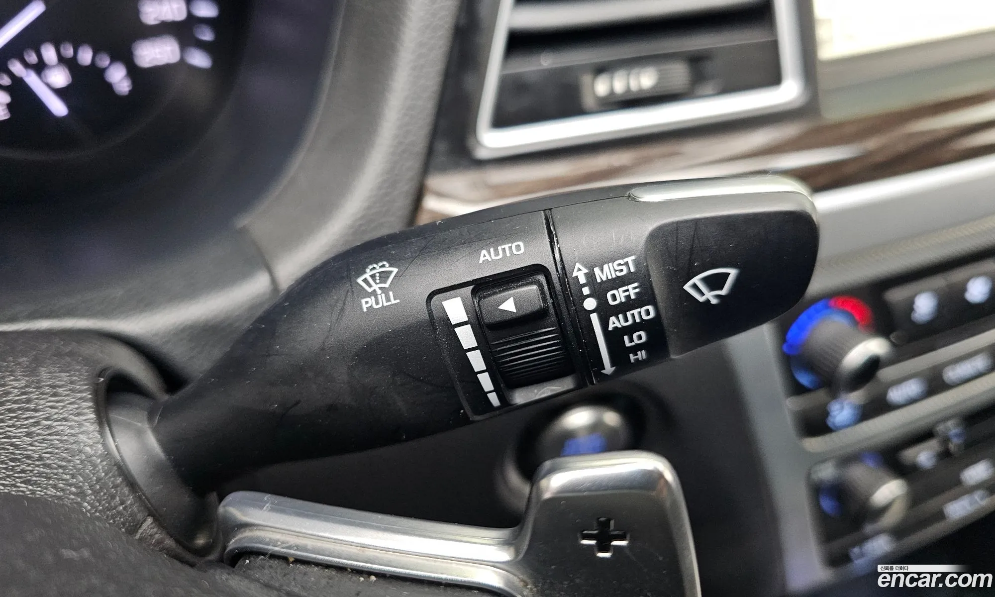 Genesis G80 2018 — 16