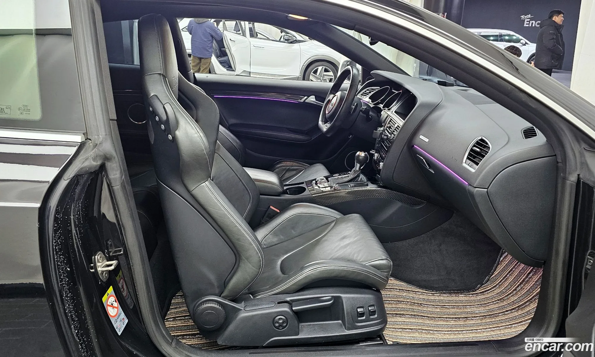 Audi RS5 2013 WUAZZZ8T6DA902476 — 8