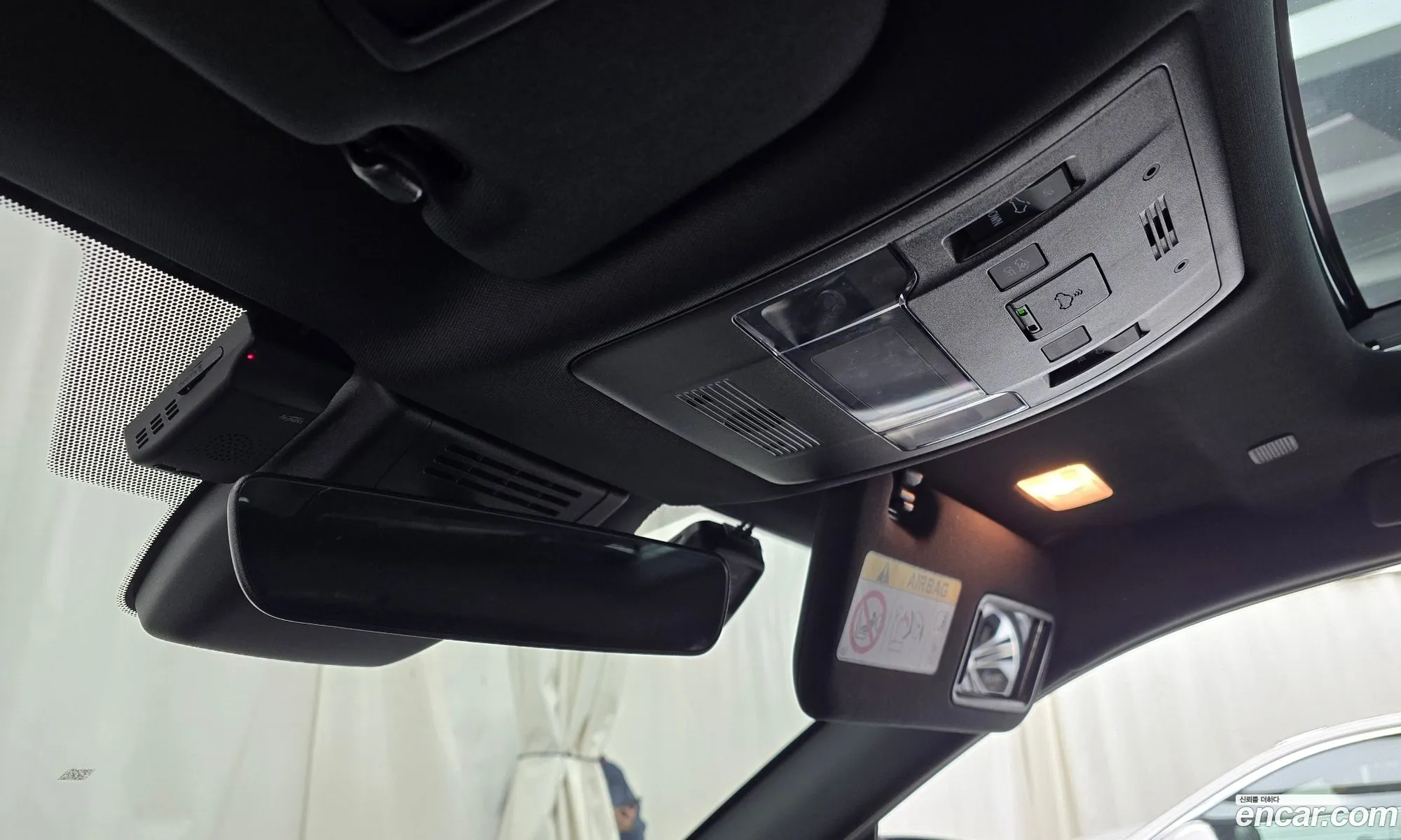 Lexus UX300h 2024 JTHYBJAH1S2011974 — 13