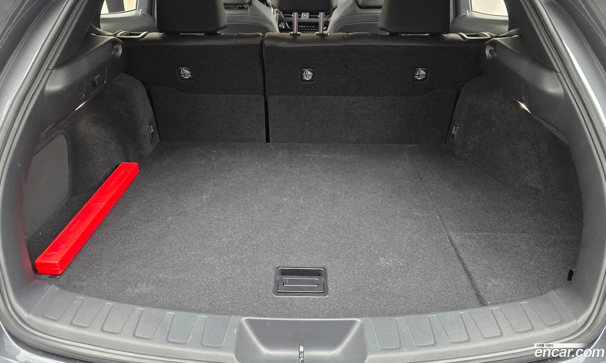 Lexus UX300h 2024 JTHYBJAH1S2011974 — 6