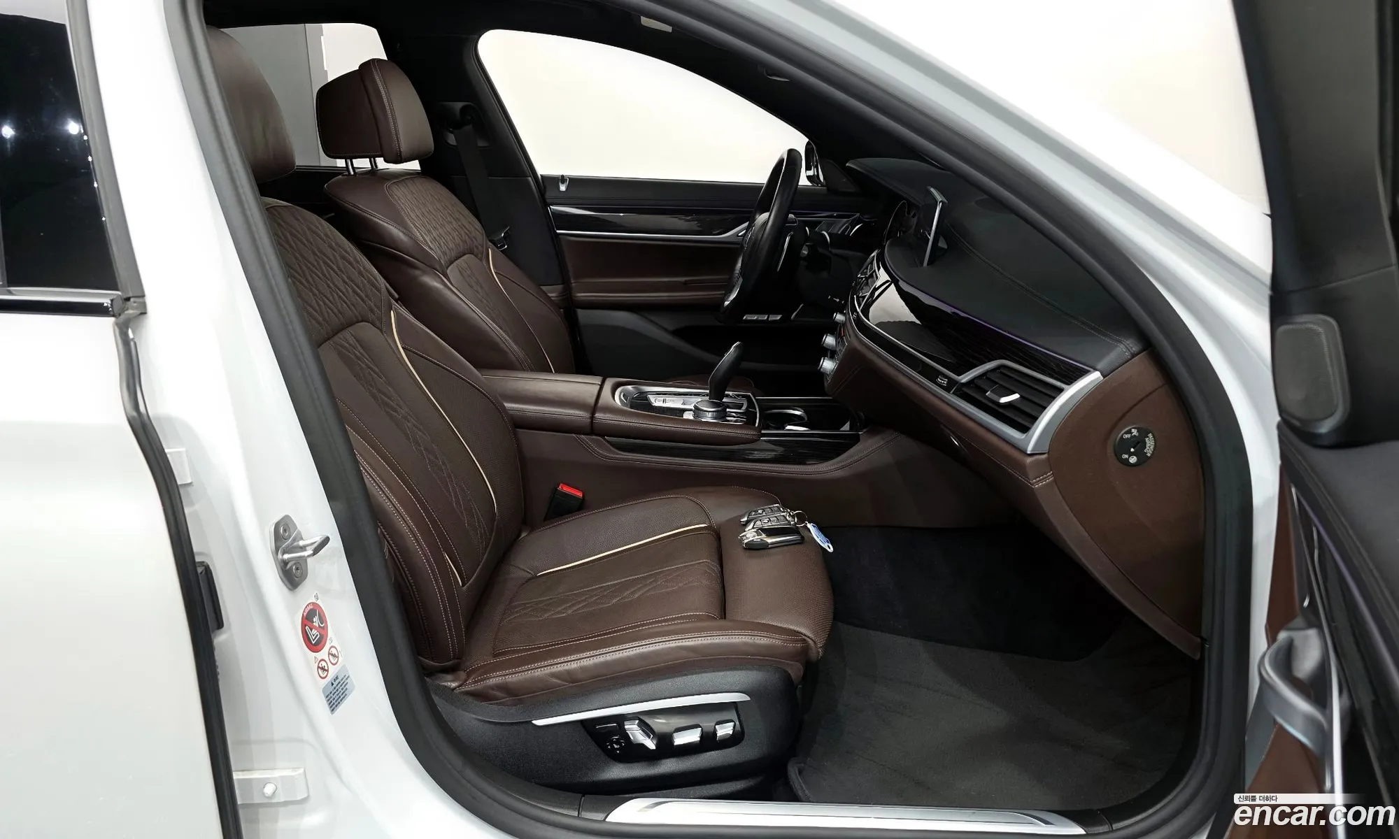 BMW 7 Series 2017 WBA7D0106HGJ45433 — 8