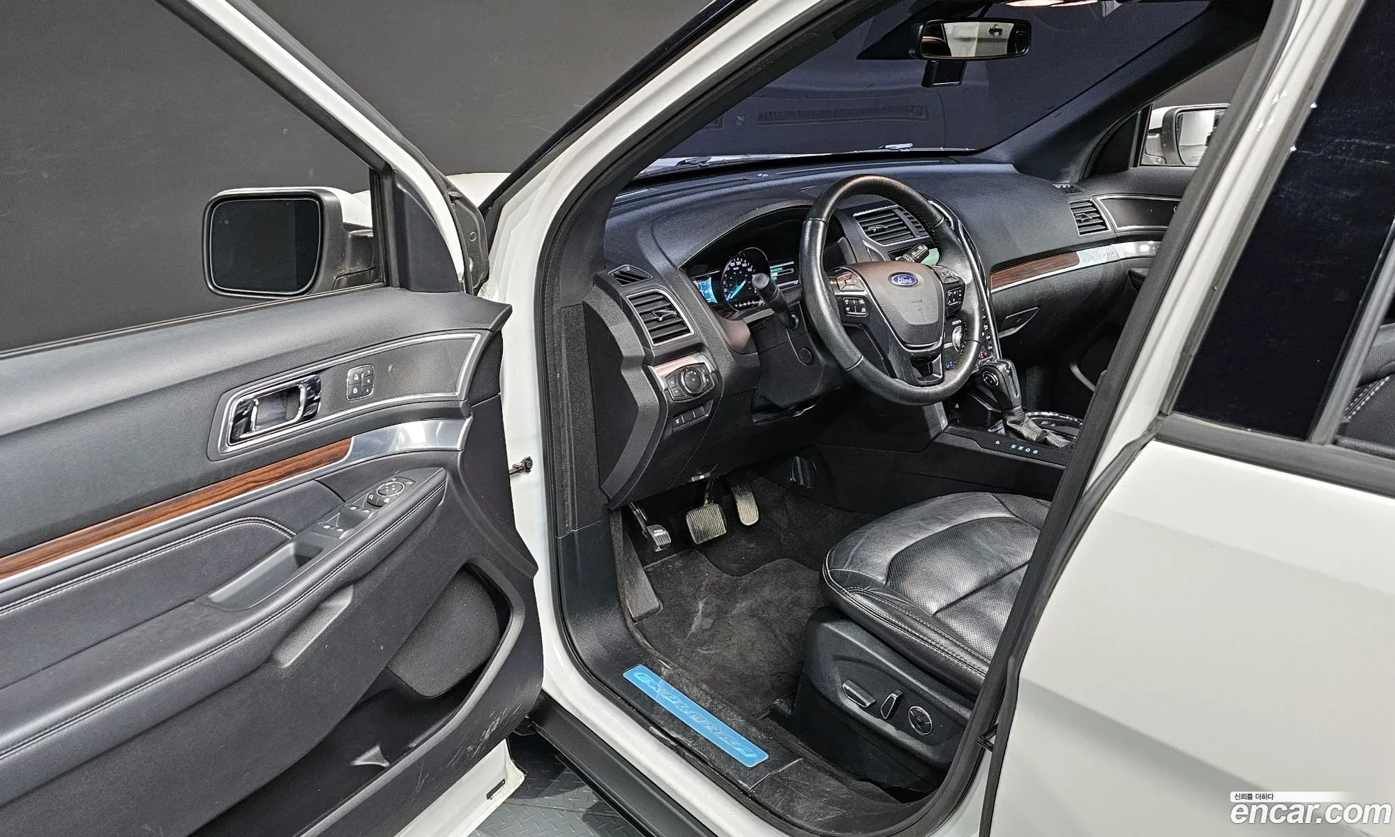 Ford Explorer 2018 — 20