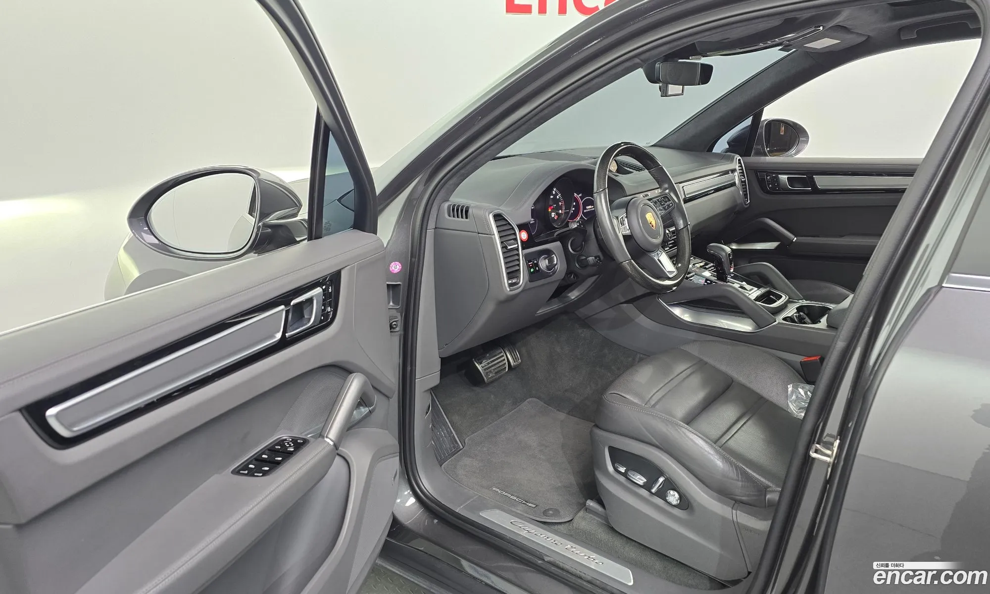 Porsche Cayenne 2021 — 2